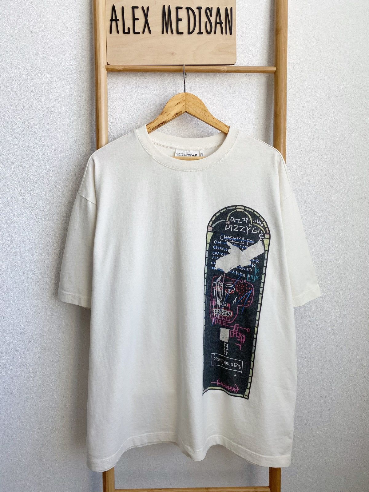 H&M × Jean-Michel Basquiat × Who Decides War WHO DECIDES WAR x BASQUIAT x H&M RELAXED FIT COTTON T-SHIRT Size US XL / EU 56 / 4 - 2 Thumbnail