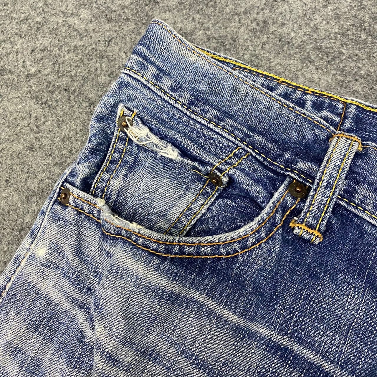 Levi's 💥Best Offer💥Vintage Levis Lot 702 Distressed Denim Size US 31 - 12 Thumbnail