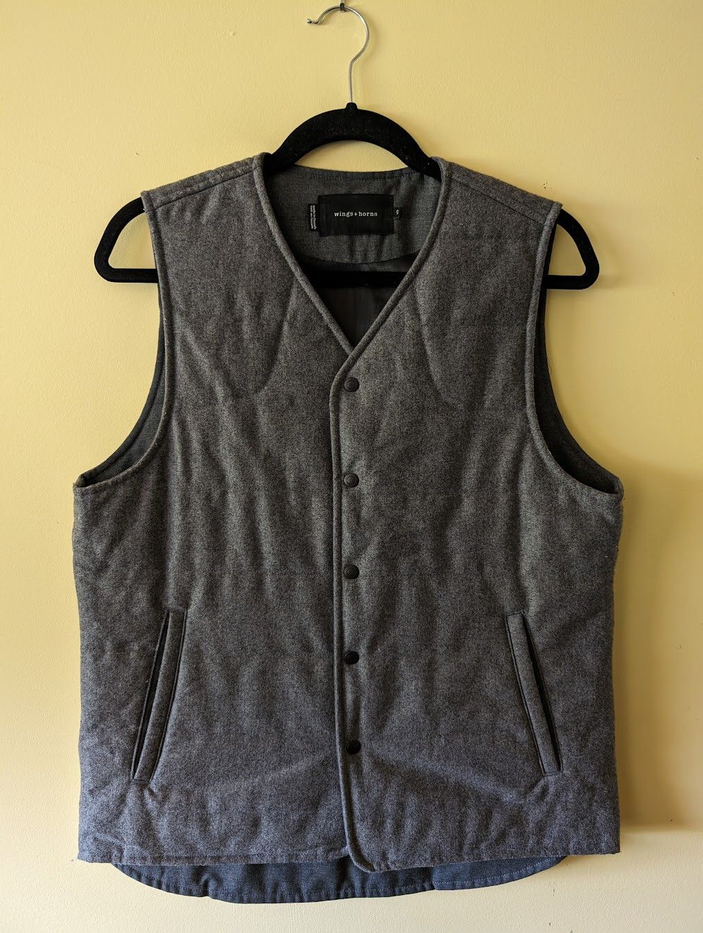 Image of Wings Horns Wings + Horns Primaloft Vest in Grey, Men's (Size Small)