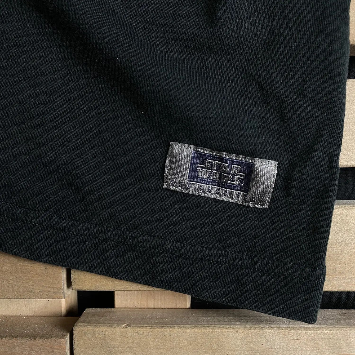 Star Wars Mens T-Shirt Short Sleeve Uniqlo Star Wars Size L Black Size US L / EU 52-54 / 3 - 5 Thumbnail
