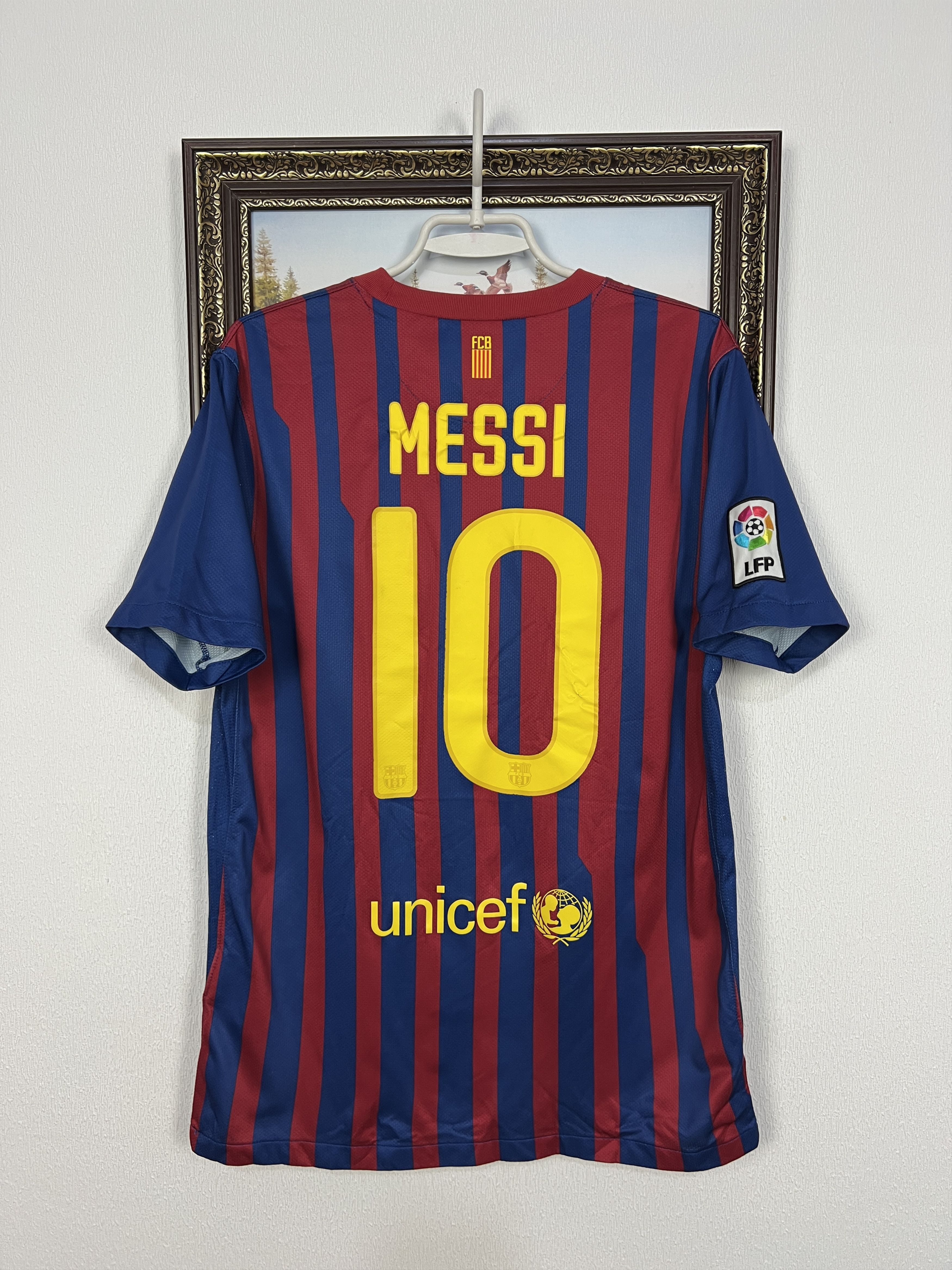 Nike Barcelona Home football shirt 2011 Soccer #10 Messi Nike Size US M / EU 48-50 / 2 - 1 Thumbnail