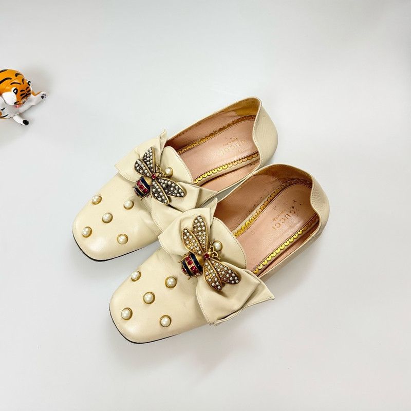 Gucci Gucci Ladies Ballet Flat with Pearl Studs 0079 Size US 6.5 / EU 39-40 - 1 Thumbnail