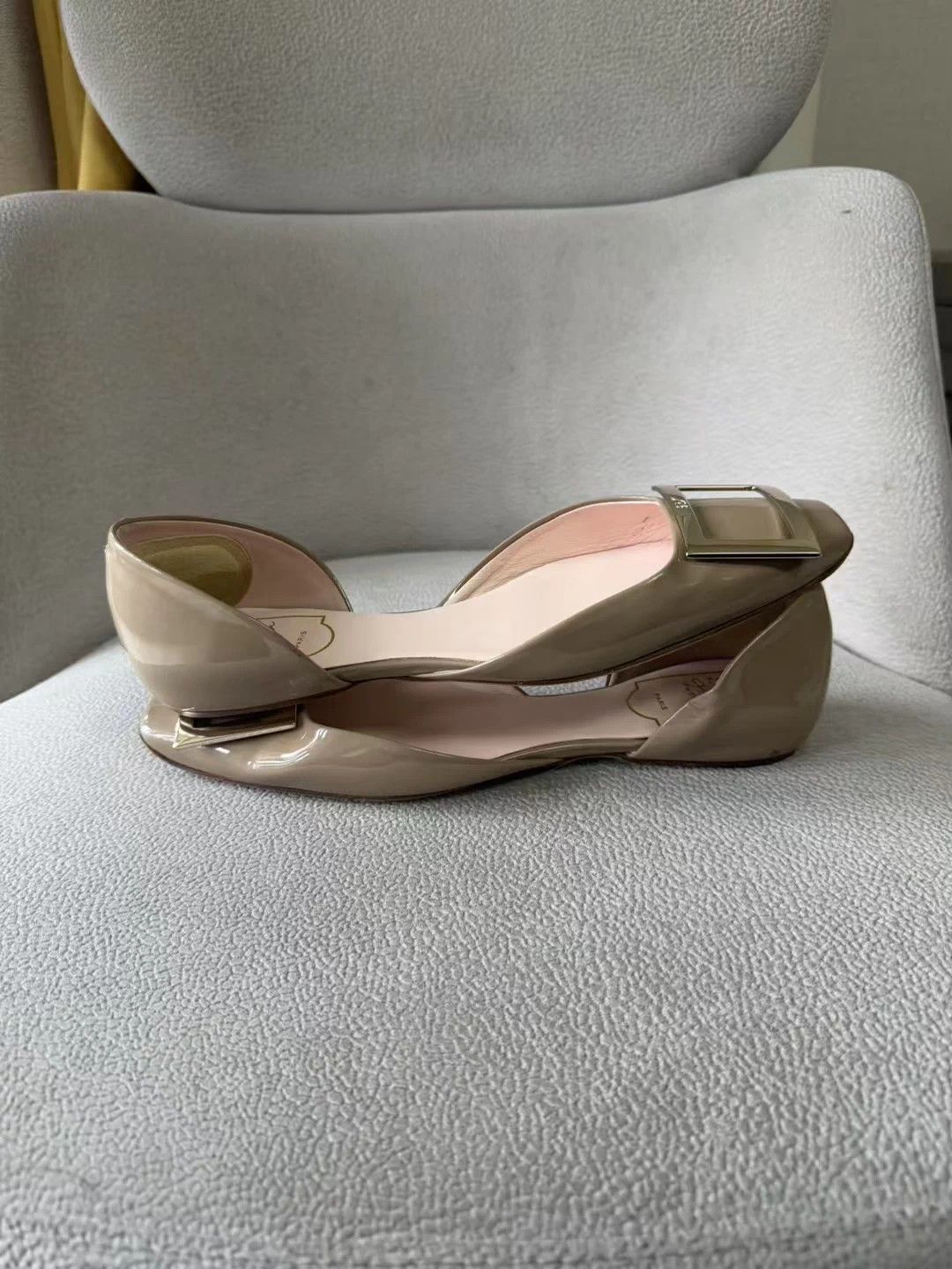 Roger Vivier Roger Vivier Elephant Gray Patent Buckle Flats 37 Size US 6 / IT 36 - 6 Thumbnail