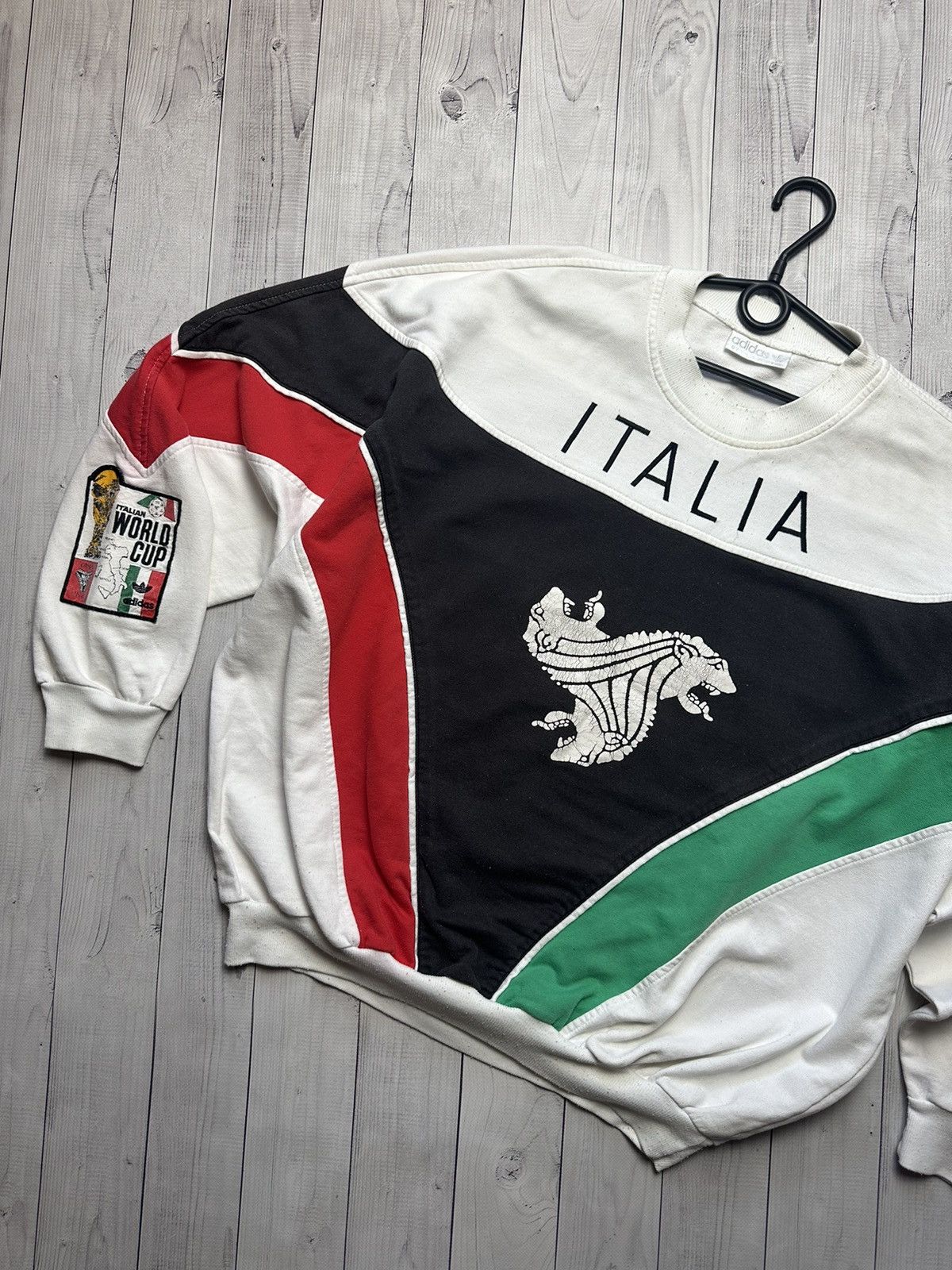 Adidas × Vintage Vintage adidas Italia soccer sweatshirt Olympic Games World Size US L / EU 52-54 / 3 - 4 Thumbnail