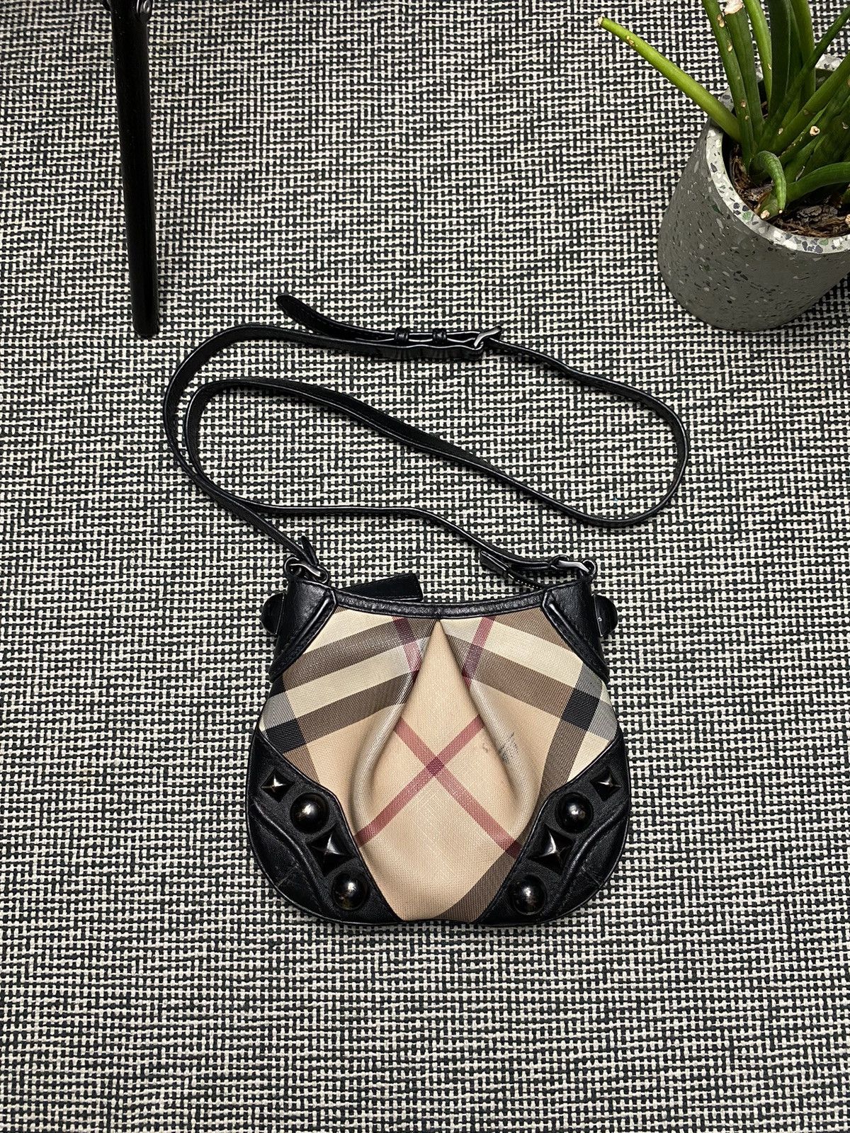 Burberry × Vintage Rare vintage Burberry cross body bags woman’s y2k Size ONE SIZE - 1 Thumbnail