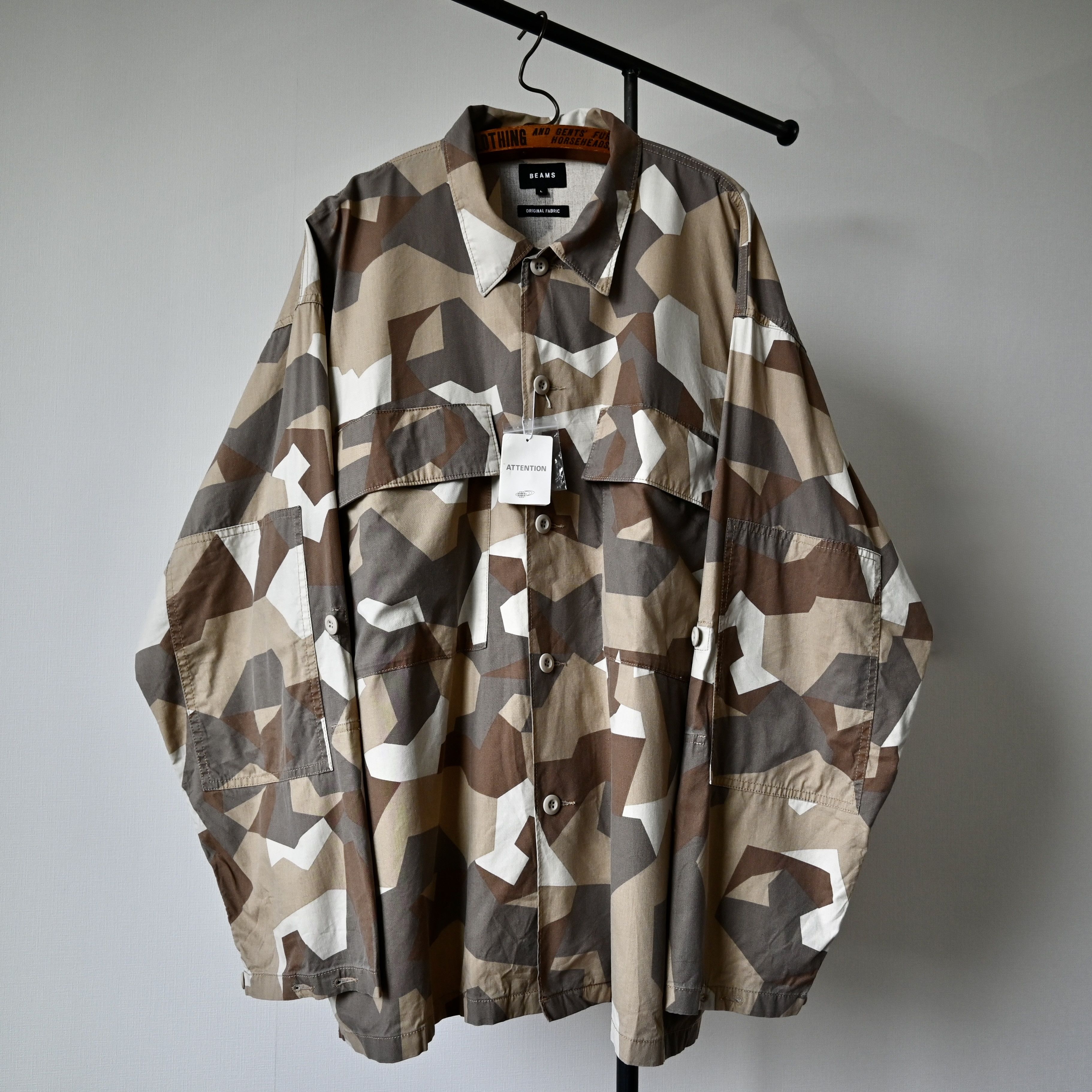 Beams Japan UNUSED, BEAMS 55/45 cotton rayon M90 camo oversized shirt Size US XL / EU 56 / 4 - 1 Thumbnail