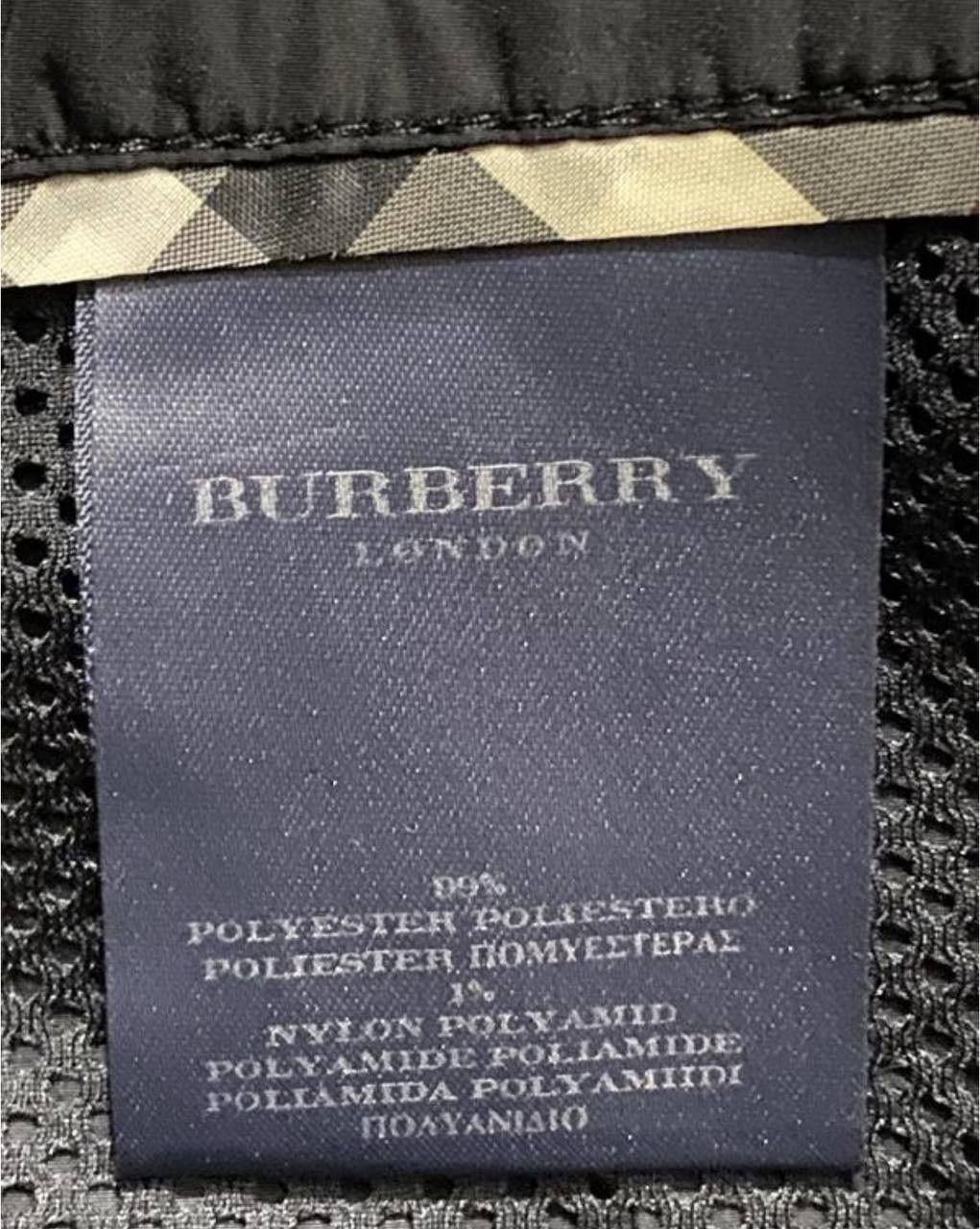 Burberry Rare Burberry Nylon Pocket Skirt Size US 8 Italy Size 30" / US 8 / IT 44 - 9 Thumbnail