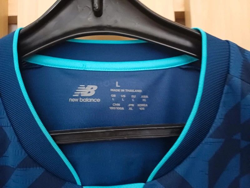 New Balance New Balance Fc.Porto 2024/25 third shirt Size US L / EU 52-54 / 3 - 9 Thumbnail