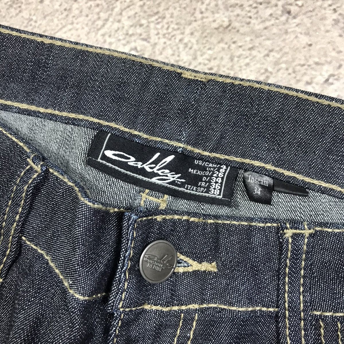 Vintage Vintage 90s Oakley Flared Distressed Baggy Jeans Skate 28 Size 28" / US 6 / IT 42 - 3 Thumbnail