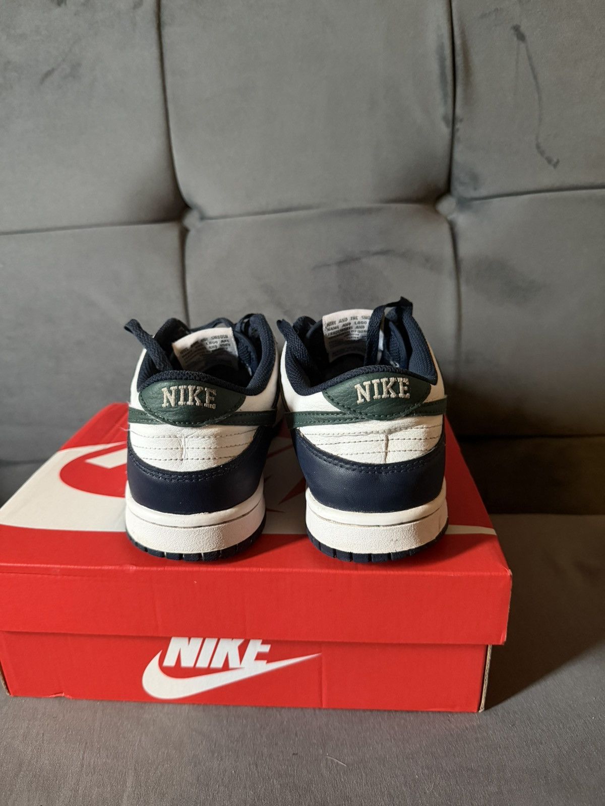 Nike Nike(GS) Dunk Low 'Obsidian Vintage Green Size US 5.5 / EU 38 - 4 Thumbnail