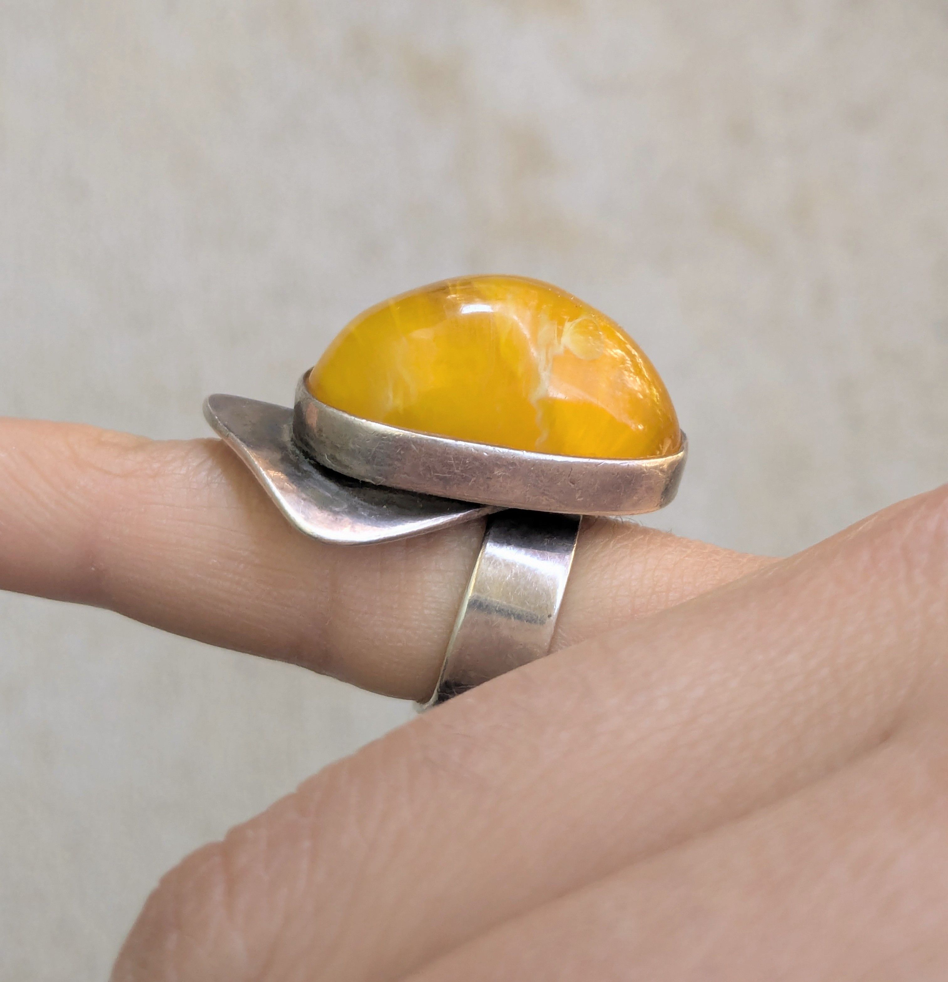 Jewelry Vintage Sterling Silver Ring Amber 5.75 Asymmetrical Size ONE SIZE - 10 Thumbnail