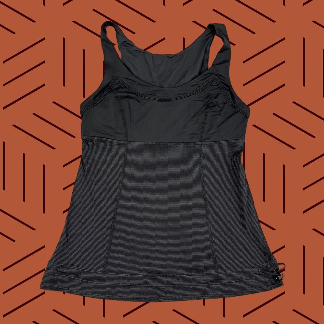 Lululemon Lululemon Ta Ta Topper Tank Top Womens Size 2/4 Black Cinched Performance Gym Tank Sleeveless Strapless Knit Breathable Lightweight Easy Care Size XS / US 0-2 / IT 36-38 - 1 Thumbnail