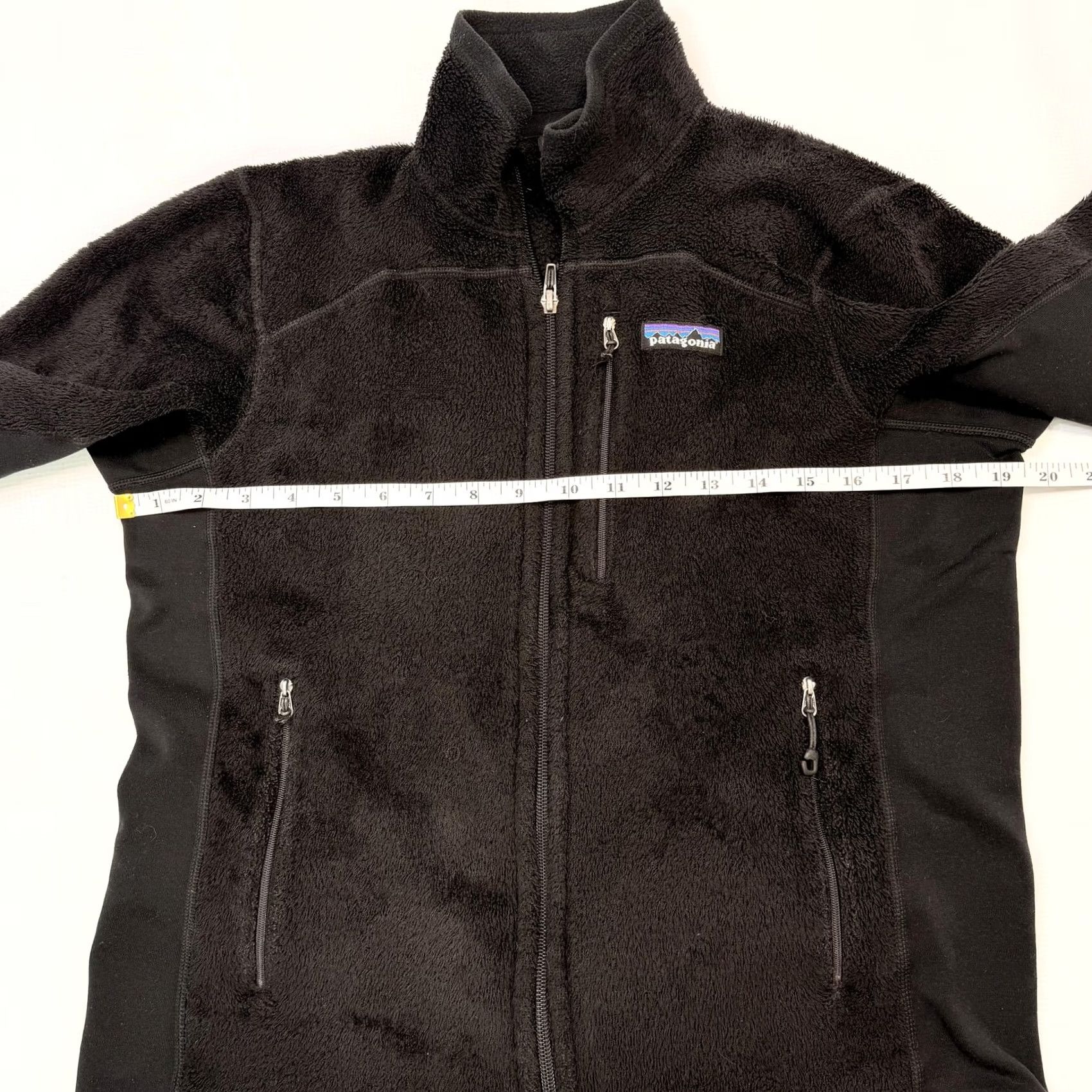 Patagonia Patagonia Jacket Womens Small Black Polartec Fleece Full Zip Pockets R2 Lightweight Casual Travel Indoor Outwear Size S / US 4 / IT 40 - 7 Thumbnail