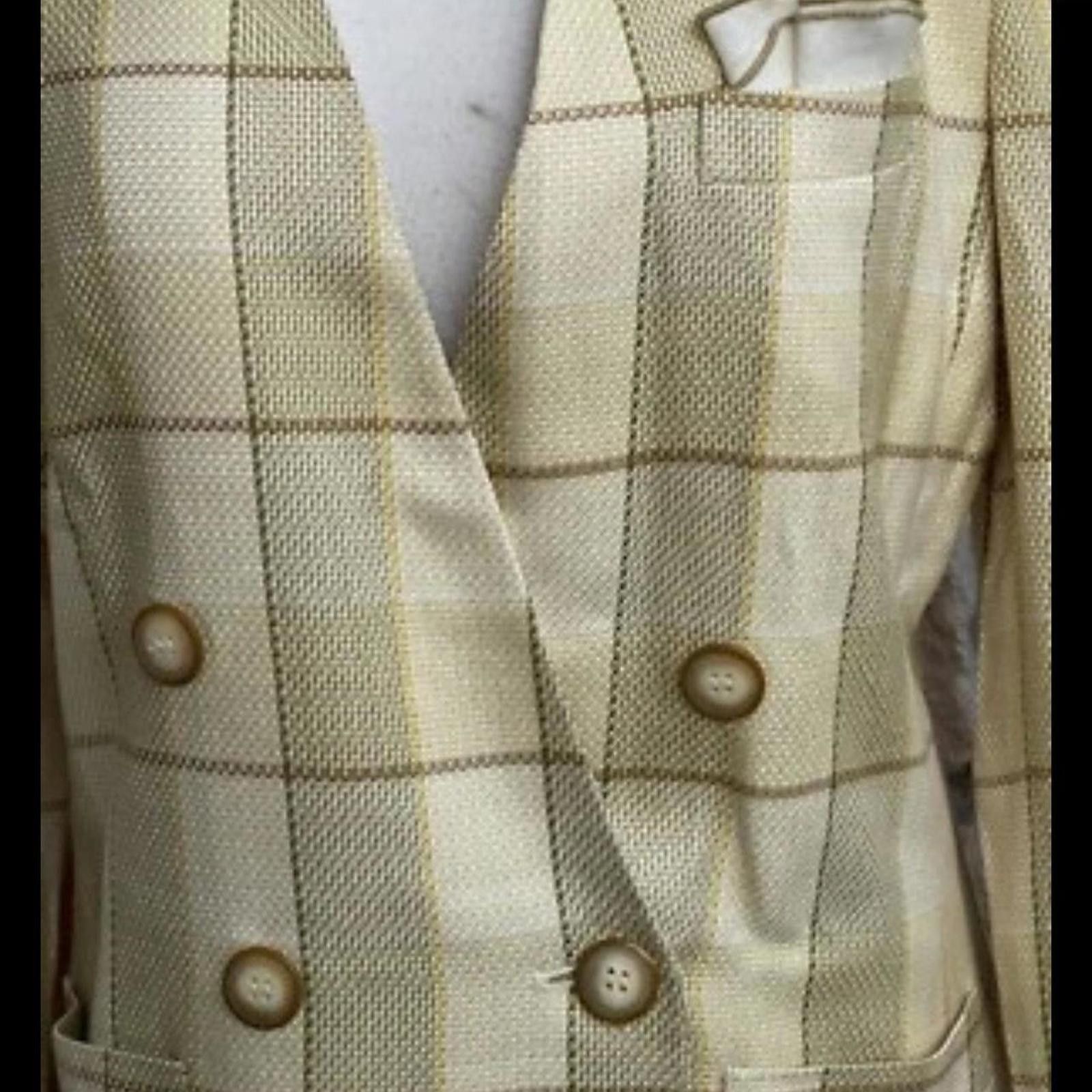 Other Women's Cream and Tan Suit Size M / US 6-8 / IT 42-44 - 3 Thumbnail