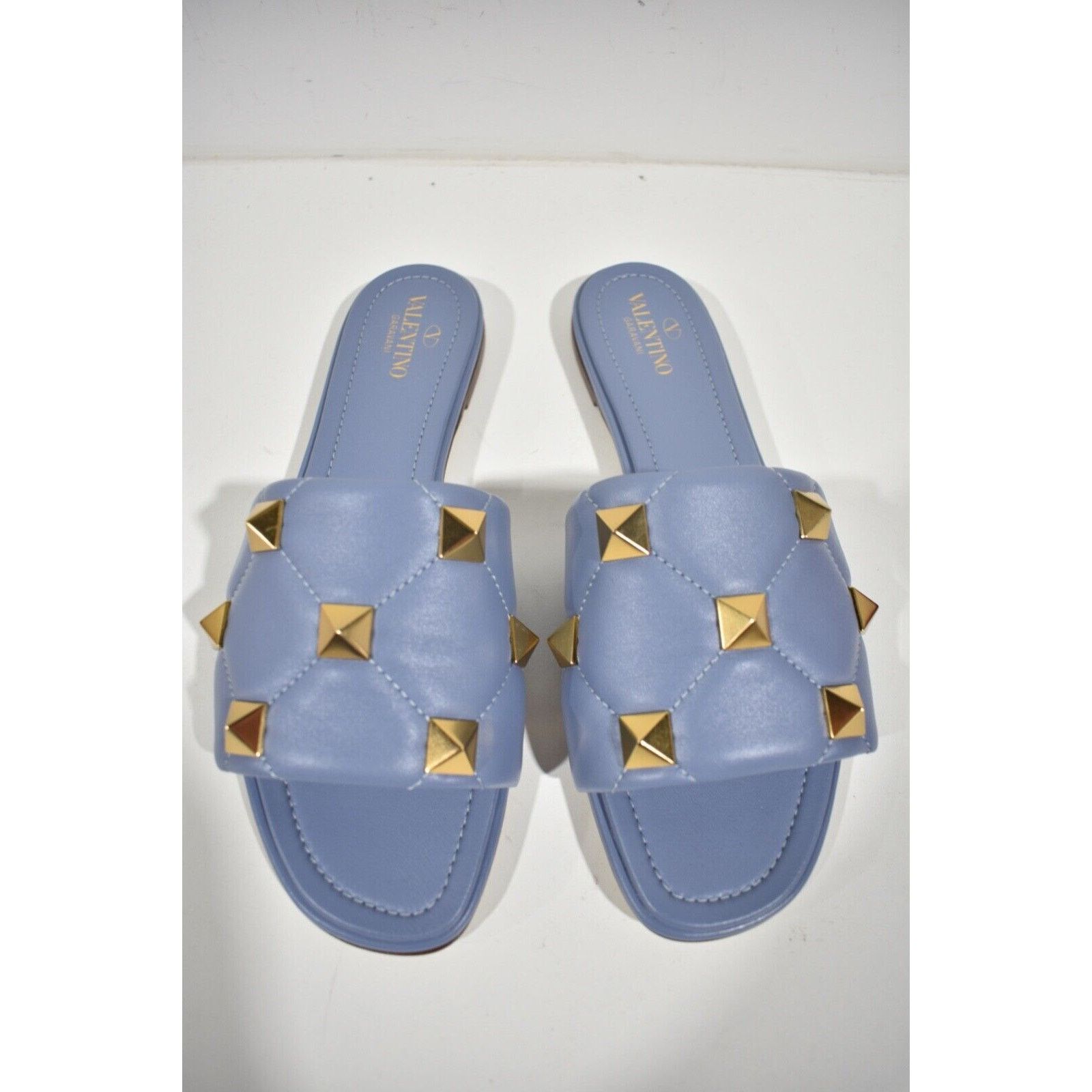 Valentino Valentino Rockstud Roman Stud Blue Leather Gold Quilted Size US 9 / IT 39 - 7 Thumbnail