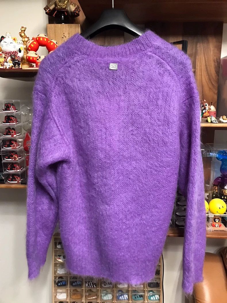Balenciaga Ferragamo VNeck Wool Sweater for Men and Women-2506 Size L / US 10 / IT 46 - 2 Thumbnail