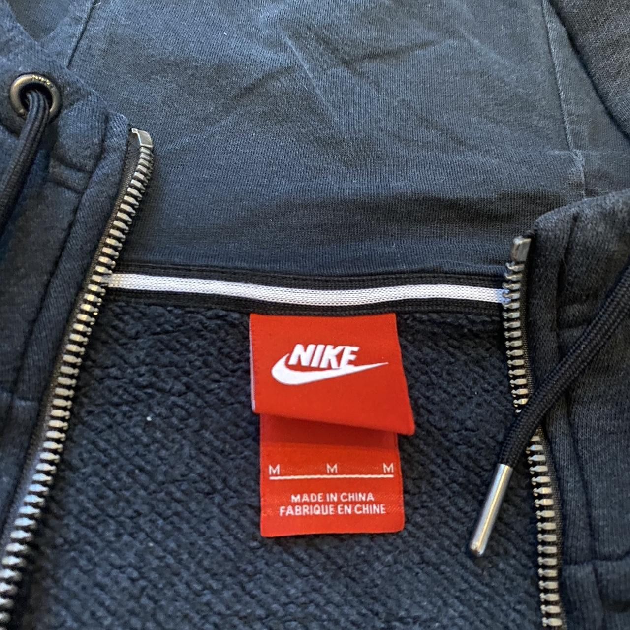 Nike Black and green Nike zip up hoodie Sportwear Size US M / EU 48-50 / 2 - 5 Thumbnail