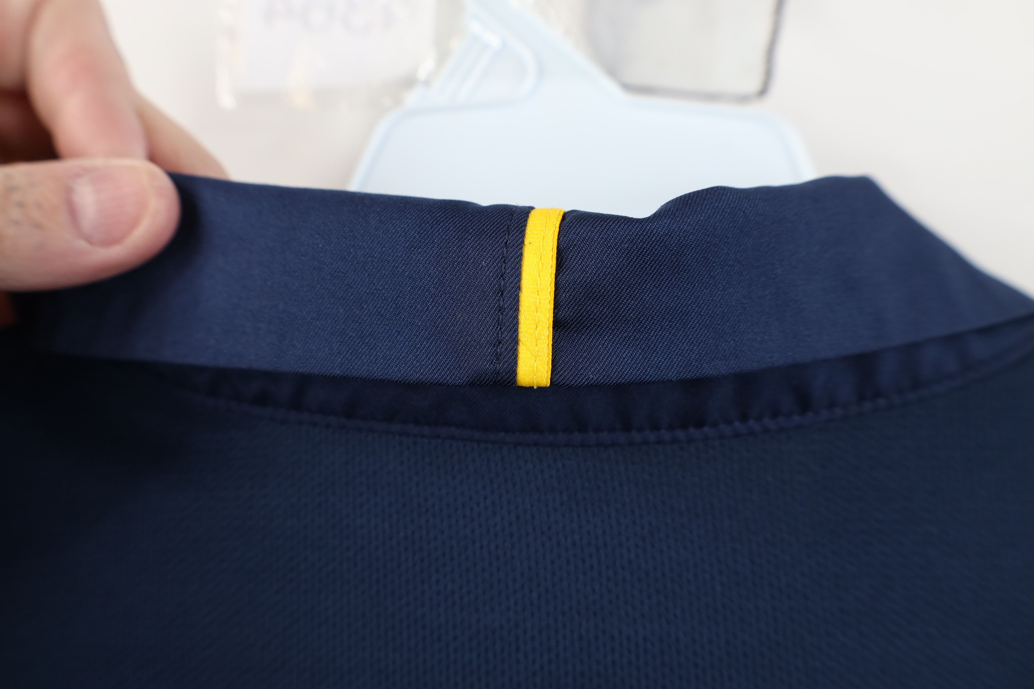 Nike Nike Air Jordan University of Michigan Football Polo Shirt Size US XL / EU 56 / 4 - 13 Thumbnail