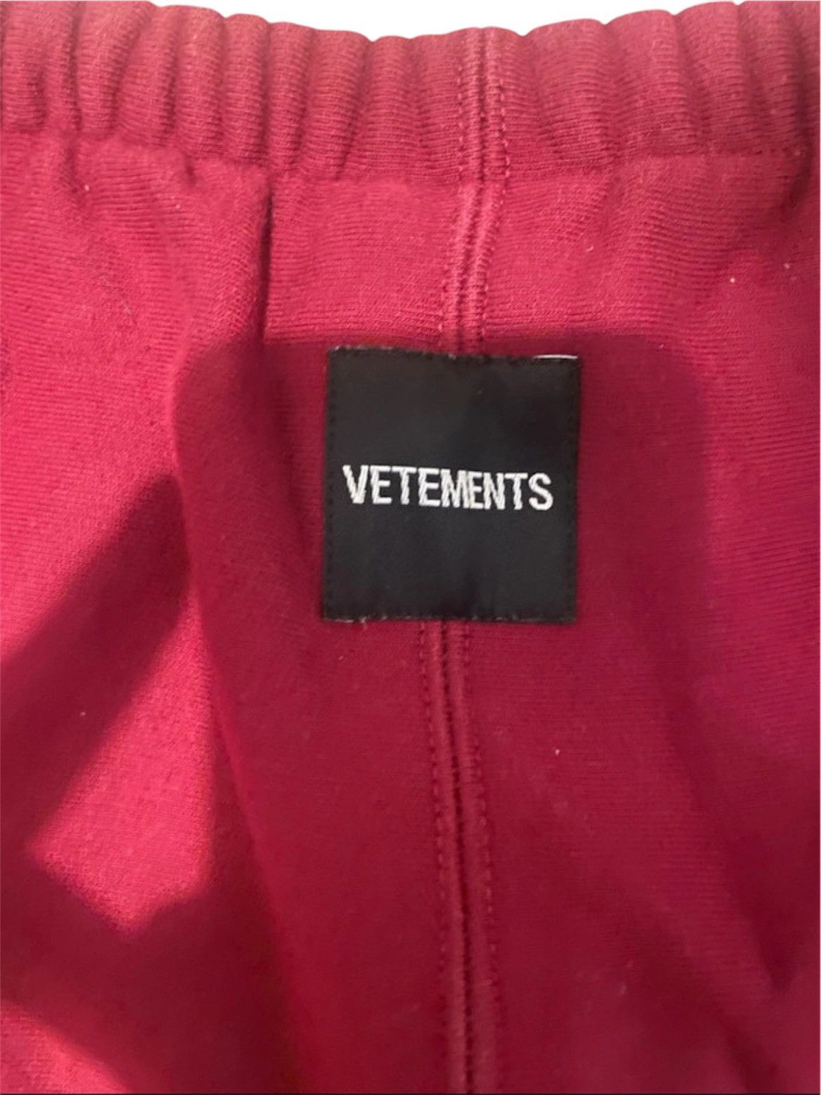 Vetements Vetements AW19 Red Logo Sweatpants Size US 32 / EU 48 - 3 Thumbnail