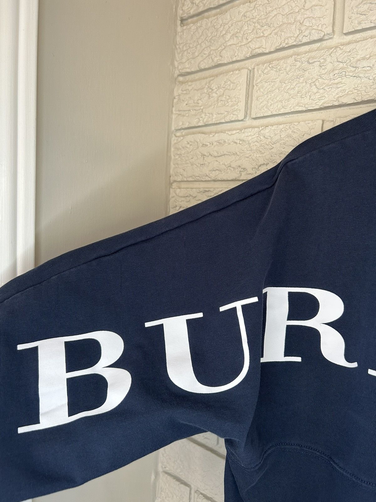 Burberry Burberry Big Logo Spell Out Long Sleeve Size US S / EU 44-46 / 1 - 4 Thumbnail