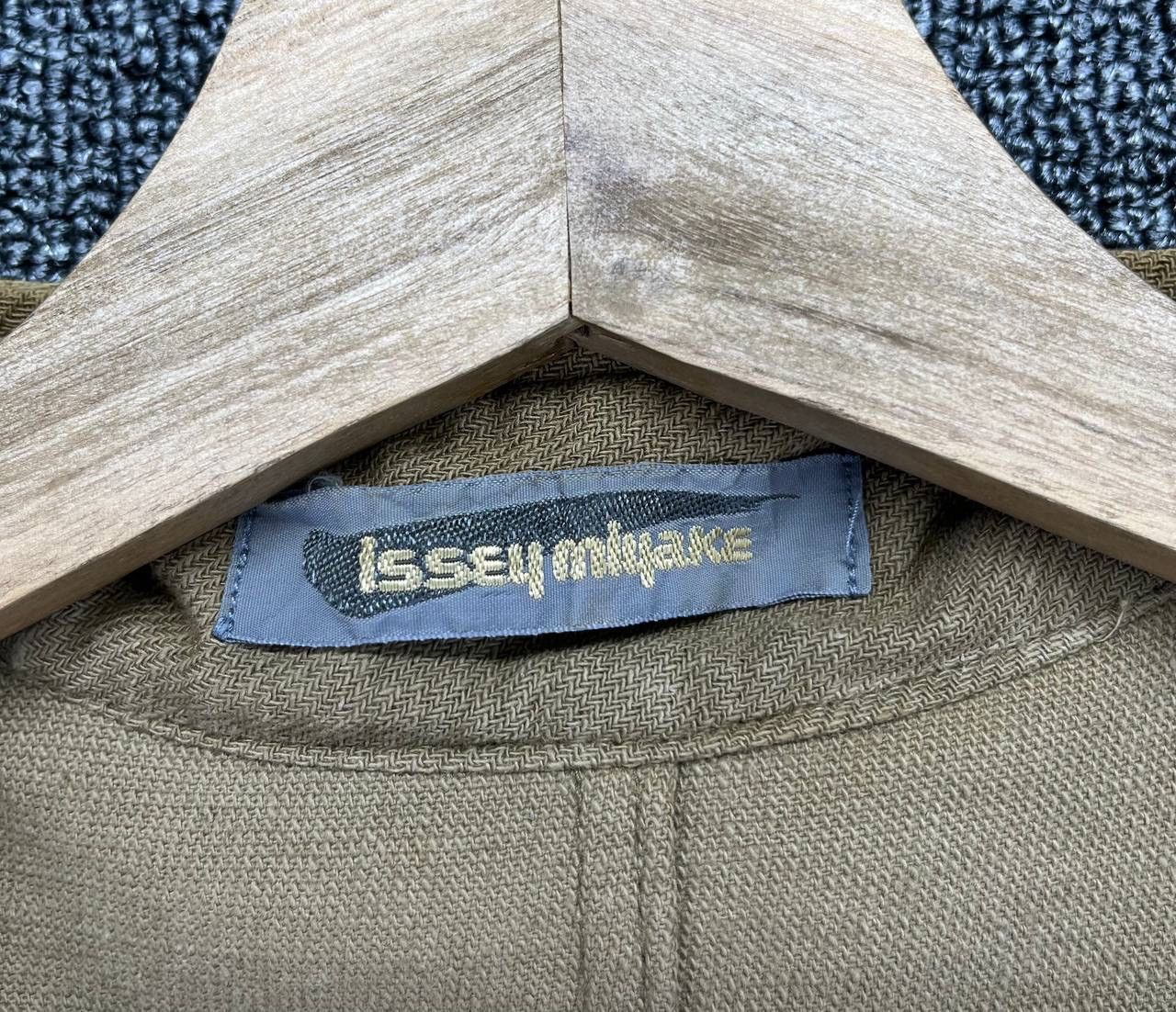 Issey Miyake Vintage 80s Issey Miyake Brown Cardigan Jacket Size US L / EU 52-54 / 3 - 7 Thumbnail