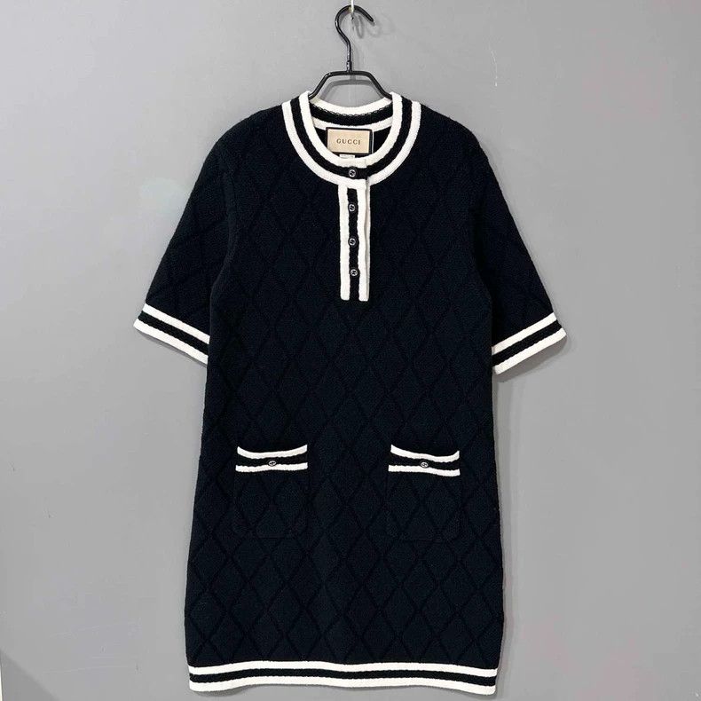 Gucci Gucci Black and white knitted dress 2506-Nextarrow Size M / US 6-8 / IT 42-44 - 1 Thumbnail