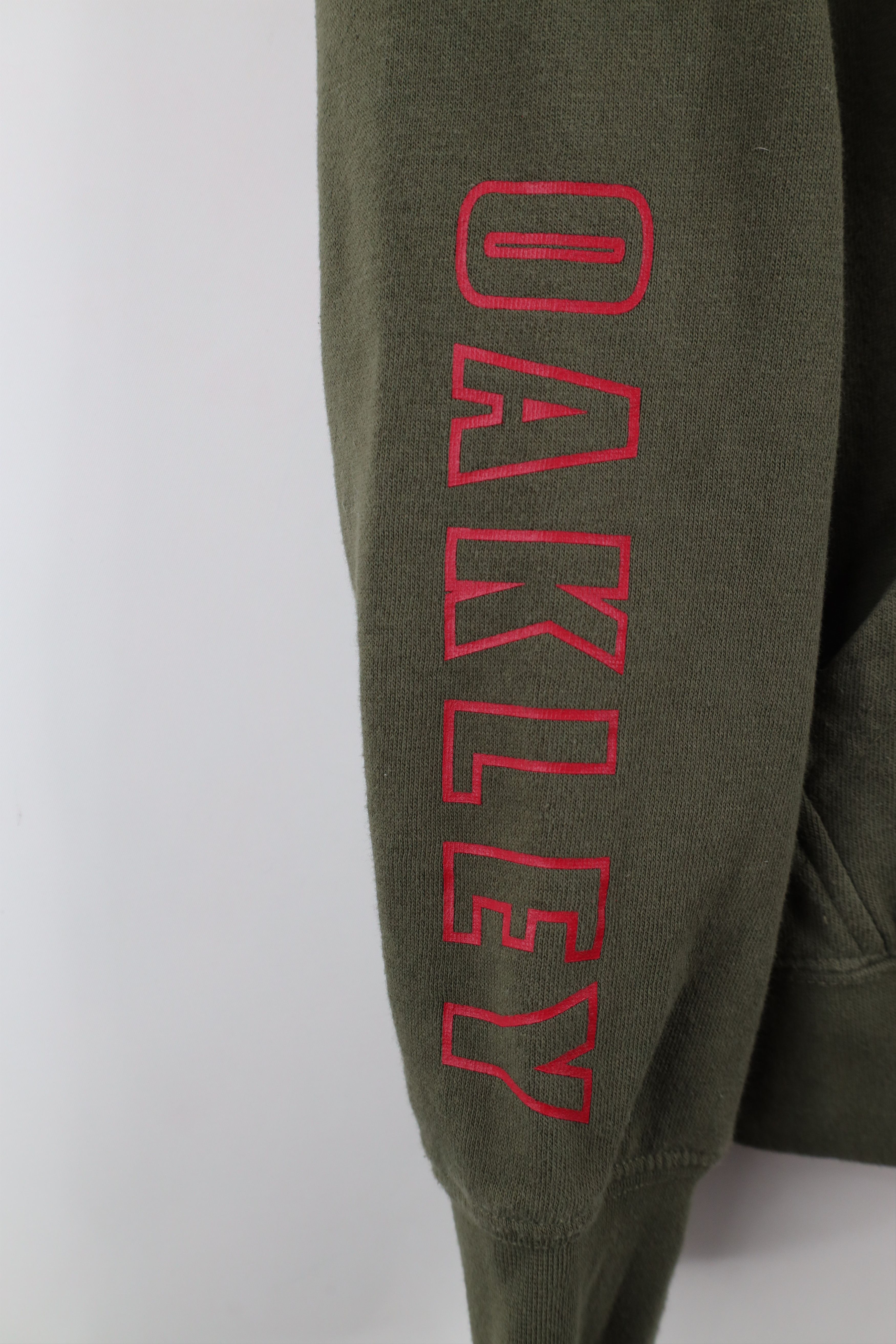 Oakley × Vintage Vintage Oakley Spell Out O Logo Full Zip Hoodie Olive Green Size US M / EU 48-50 / 2 - 4 Thumbnail