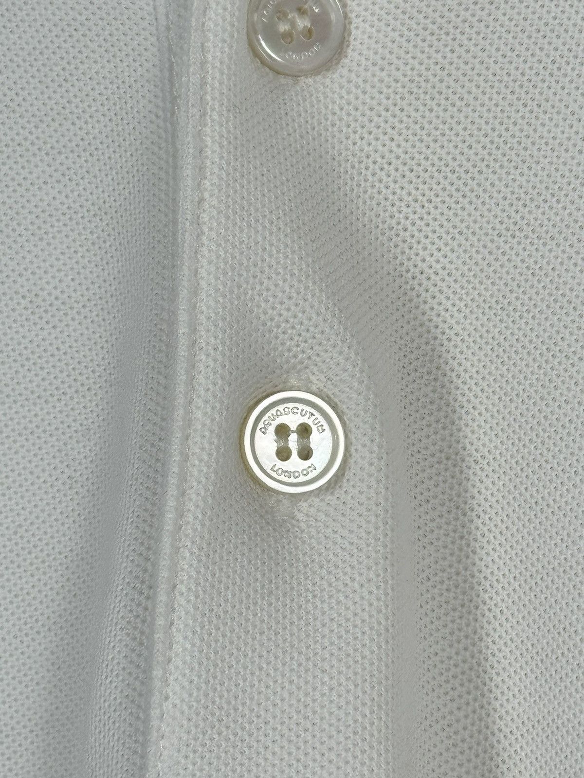 Aquascutum Aquascutum London logo classic polo t shirt Size US M / EU 48-50 / 2 - 5 Thumbnail