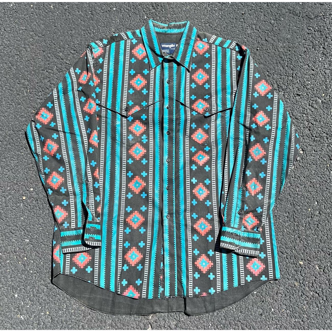 image of Vintage 90's Wrangler Brushpopper Black & Green Aztec Shirt, Men's (Size XL)