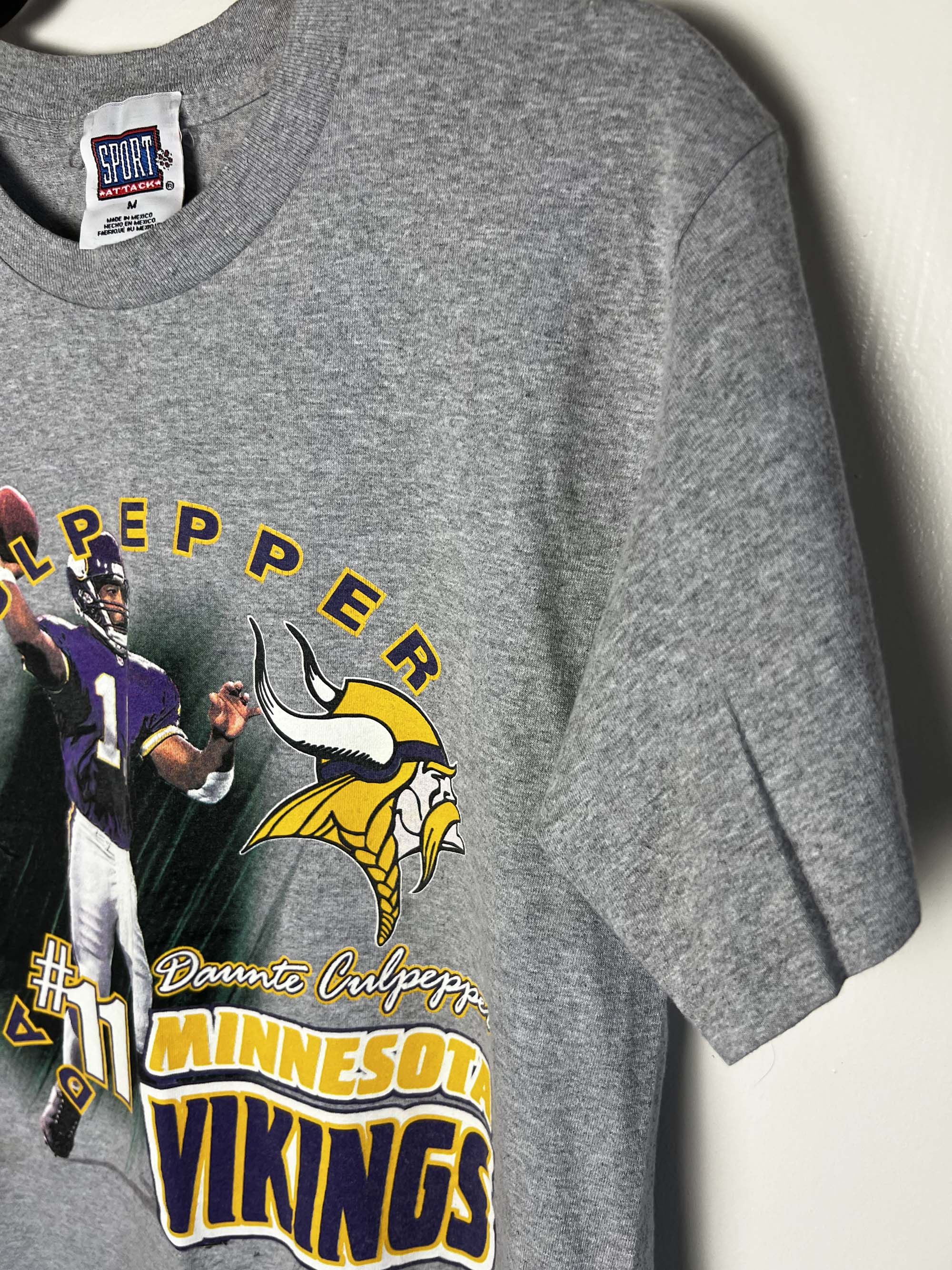 Vintage Vintage 2001 Daunte Culpepper #11 Minnesota Vikings T-Shirt Size US M / EU 48-50 / 2 - 6 Thumbnail