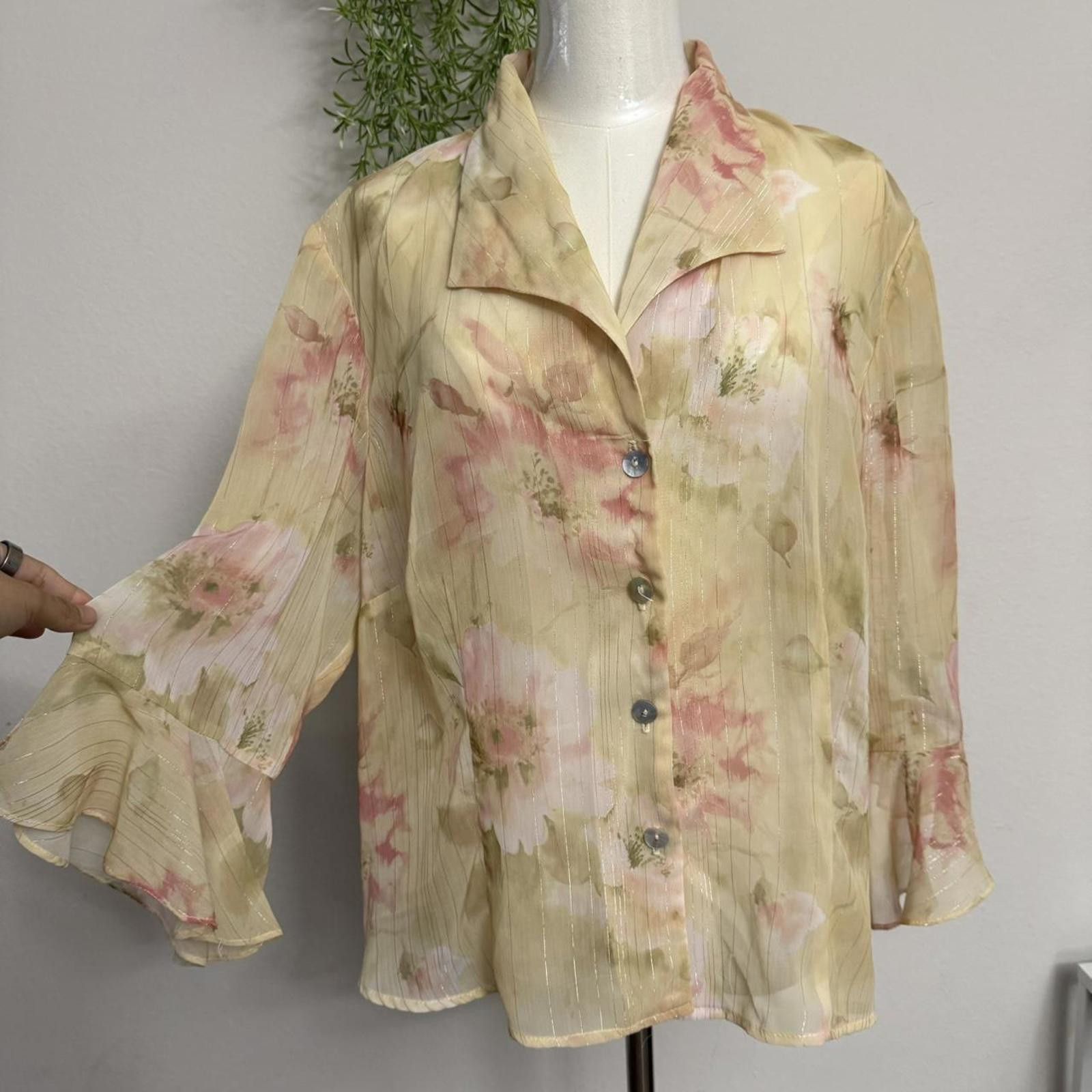 Designer Y2k coquette fairy floral sheer blouse ruffle sleeves Size XL / US 12-14 / IT 48-50 - 1 Thumbnail