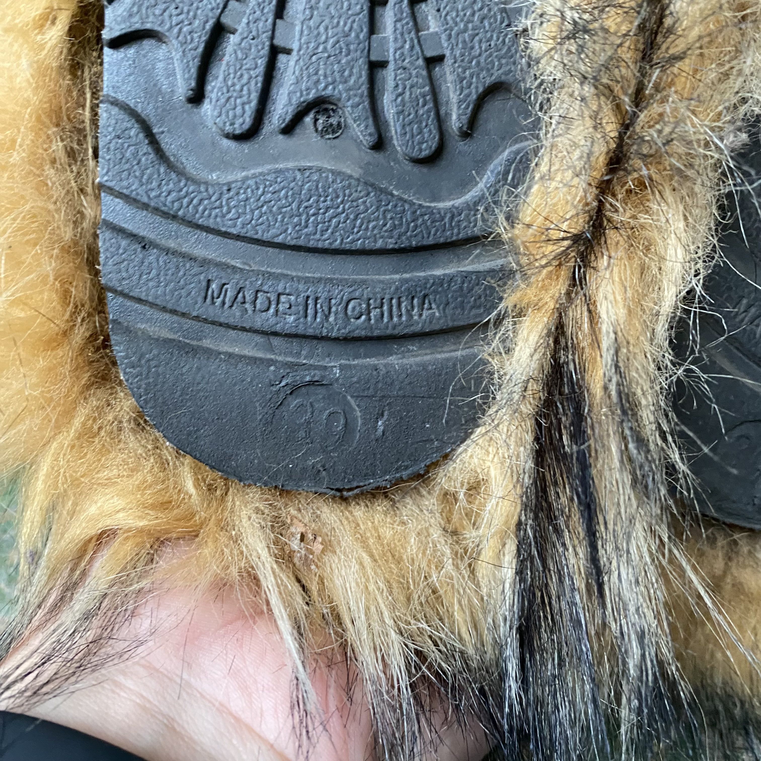 If Six Was Nine Vintage Y2K Fluffy Faux Fur Yeti Boots Avant-garde Size US 9 / IT 39 - 4 Thumbnail