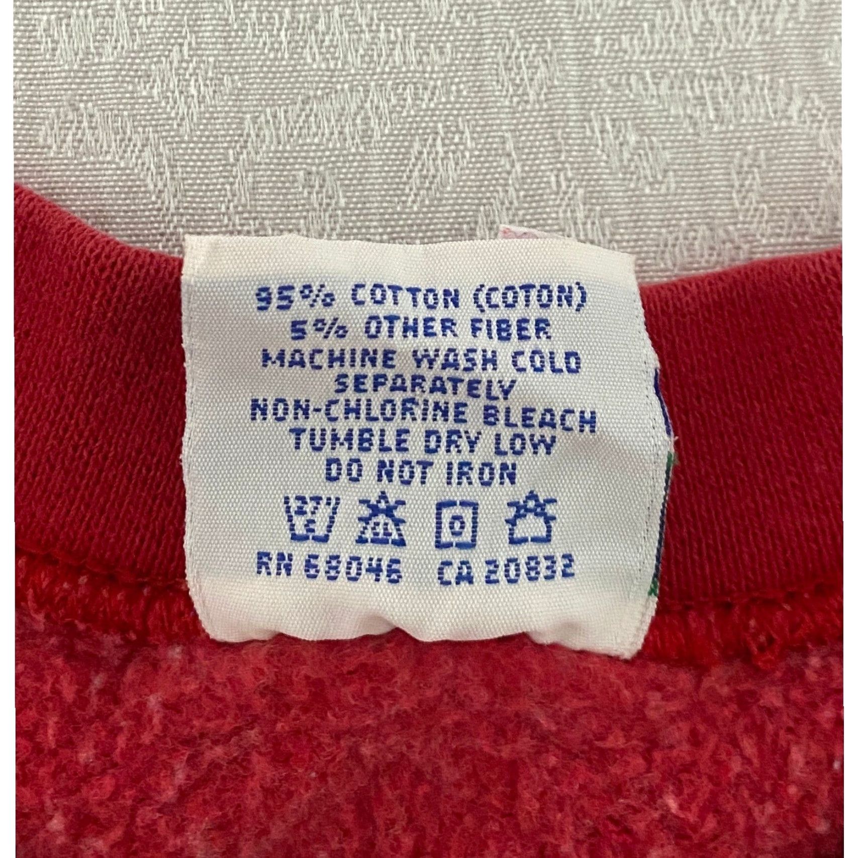 Vintage VINTAGE Discus Athletic Red Crewneck Sweatshirt Men L USA 90s Heavyweight Cotton Blend Pullover Crew Neck Logo Modern Classic 90s Sportswear Mens Size US L / EU 52-54 / 3 - 5 Thumbnail