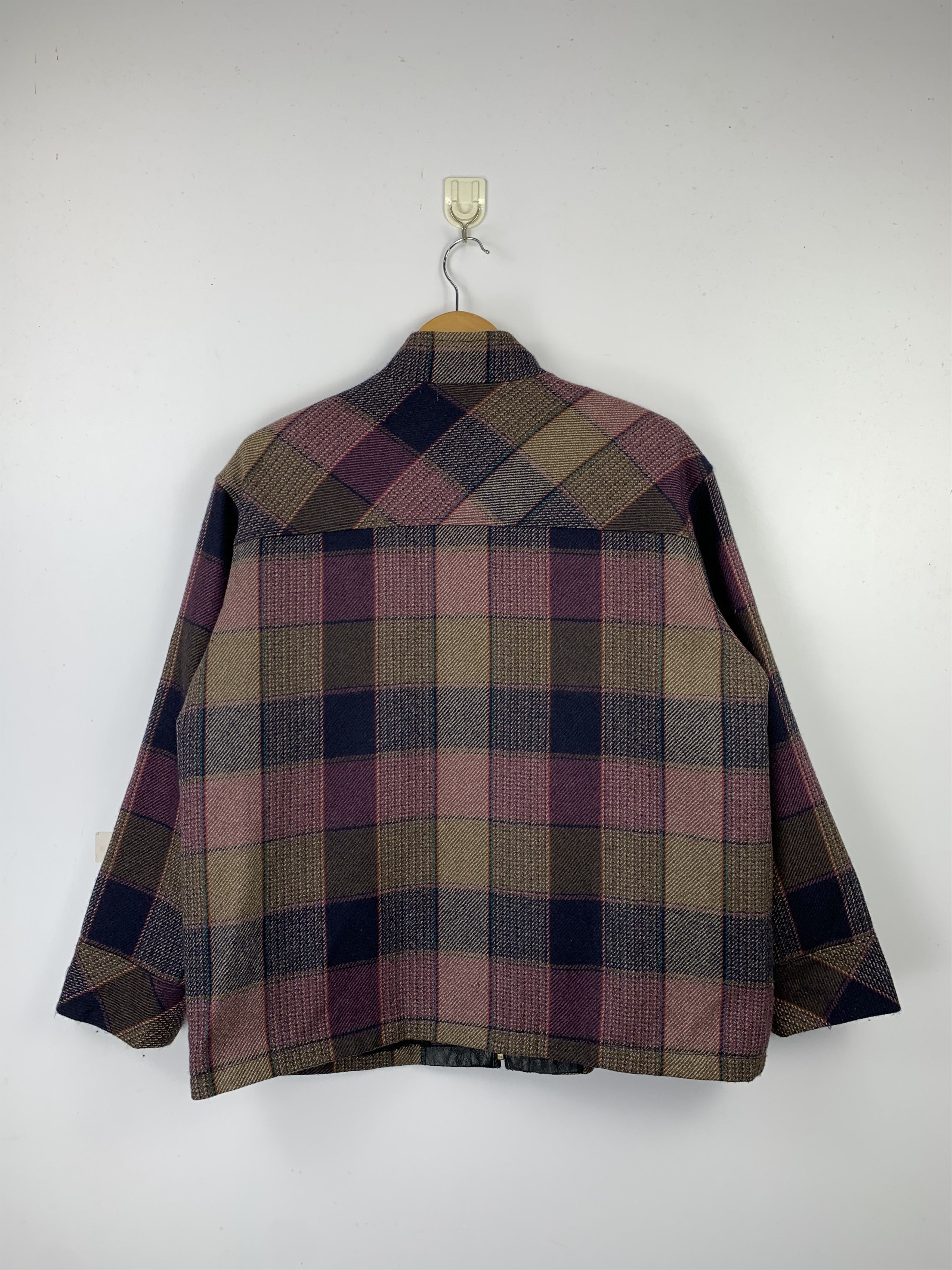 Japanese Brand Vintage Japanese Brand Shadow Plaid Jacket J1574 Size US M / EU 48-50 / 2 - 3 Thumbnail