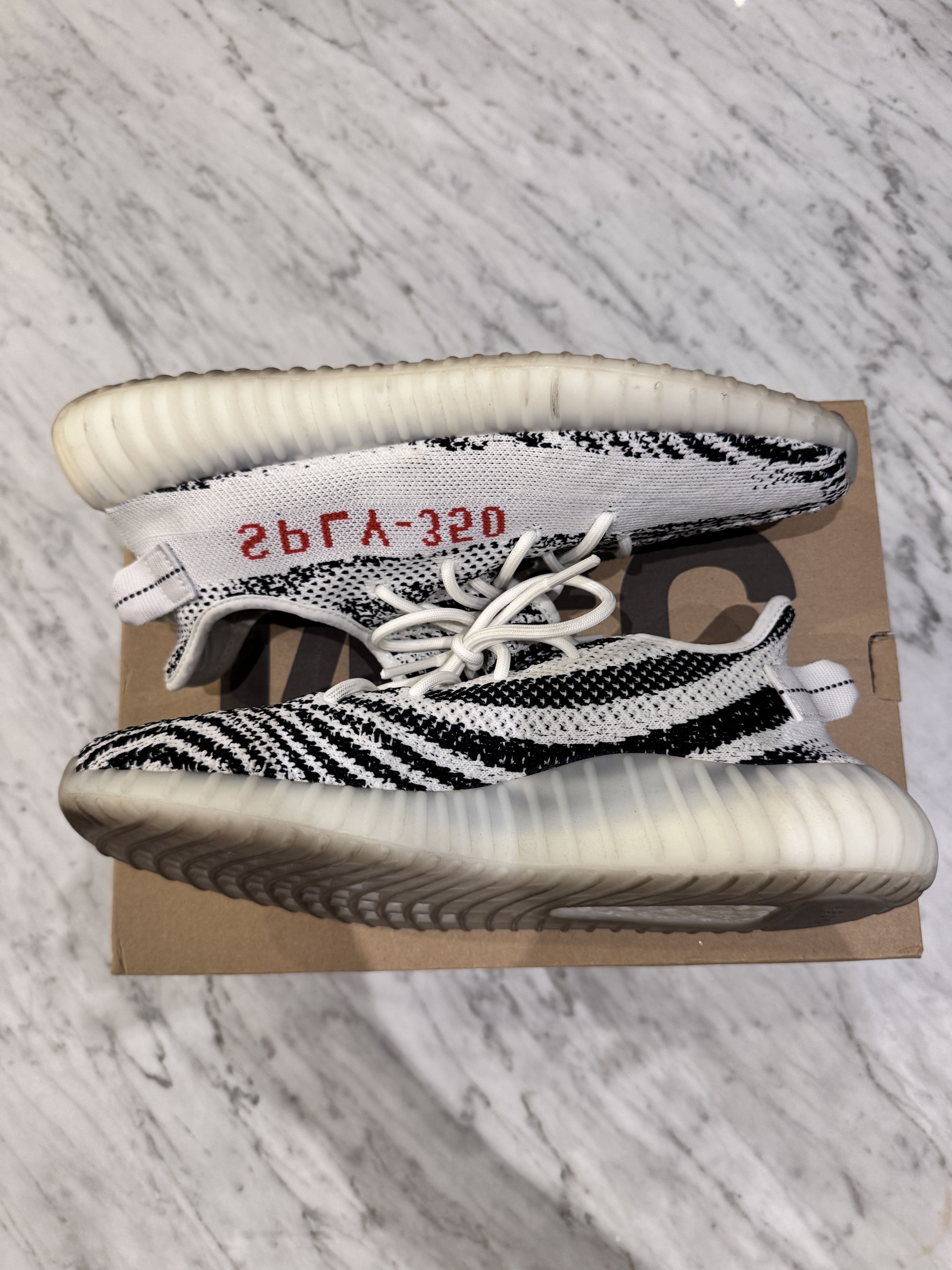Adidas × Kanye West Adidas Yeezy Boost 350 V2 Zebra Size US 10.5 / EU 43-44 - 6 Thumbnail