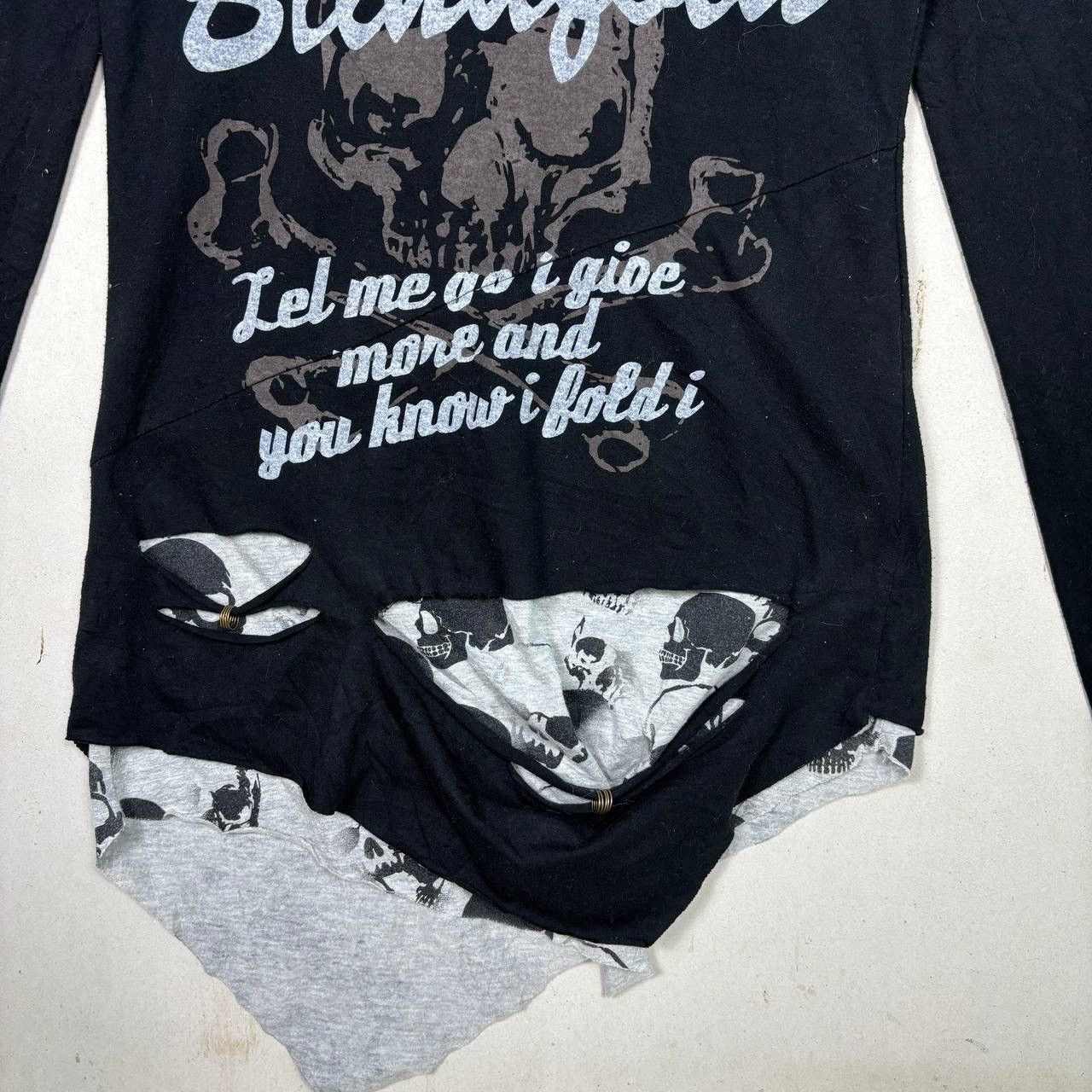 Japanese Brand Thrashed Mao Rico Skull Distressed Shirt Y2K Grunge Archive Size M / US 6-8 / IT 42-44 - 3 Thumbnail