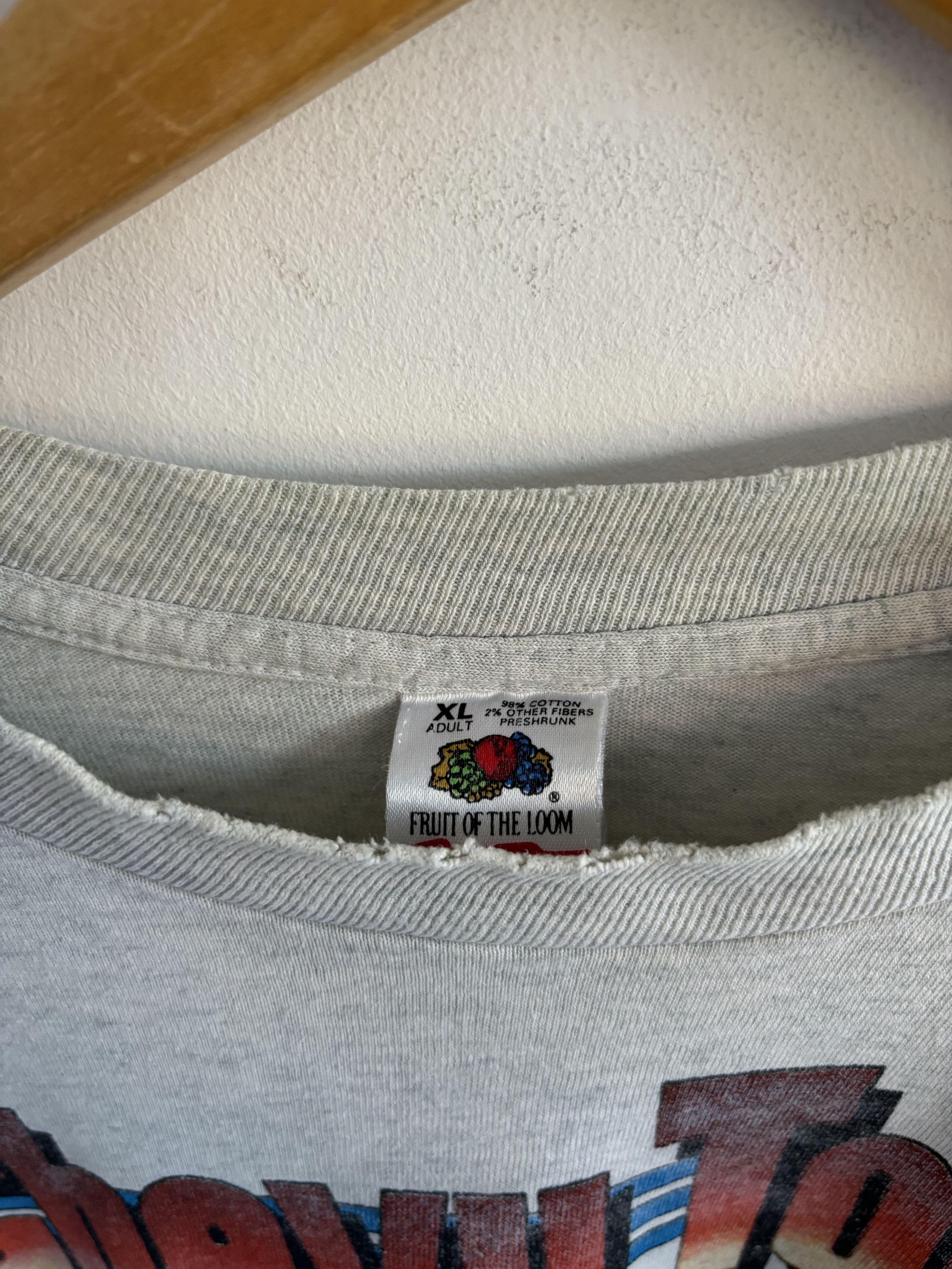 Chevrolet × Fruit Of The Loom × Vintage Vintage 1990 Chevy Tough Bulldog Tee Size US L / EU 52-54 / 3 - 4 Thumbnail