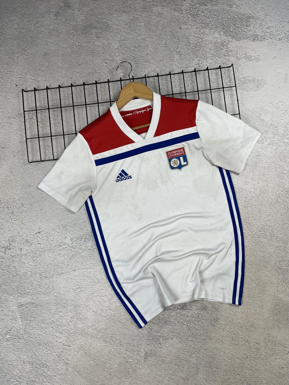 Adidas × Vintage Vintage Olympique Lyonnais 2018/19 Adidas Jersey Blokcore S Size US S / EU 44-46 / 1 - 1 Thumbnail