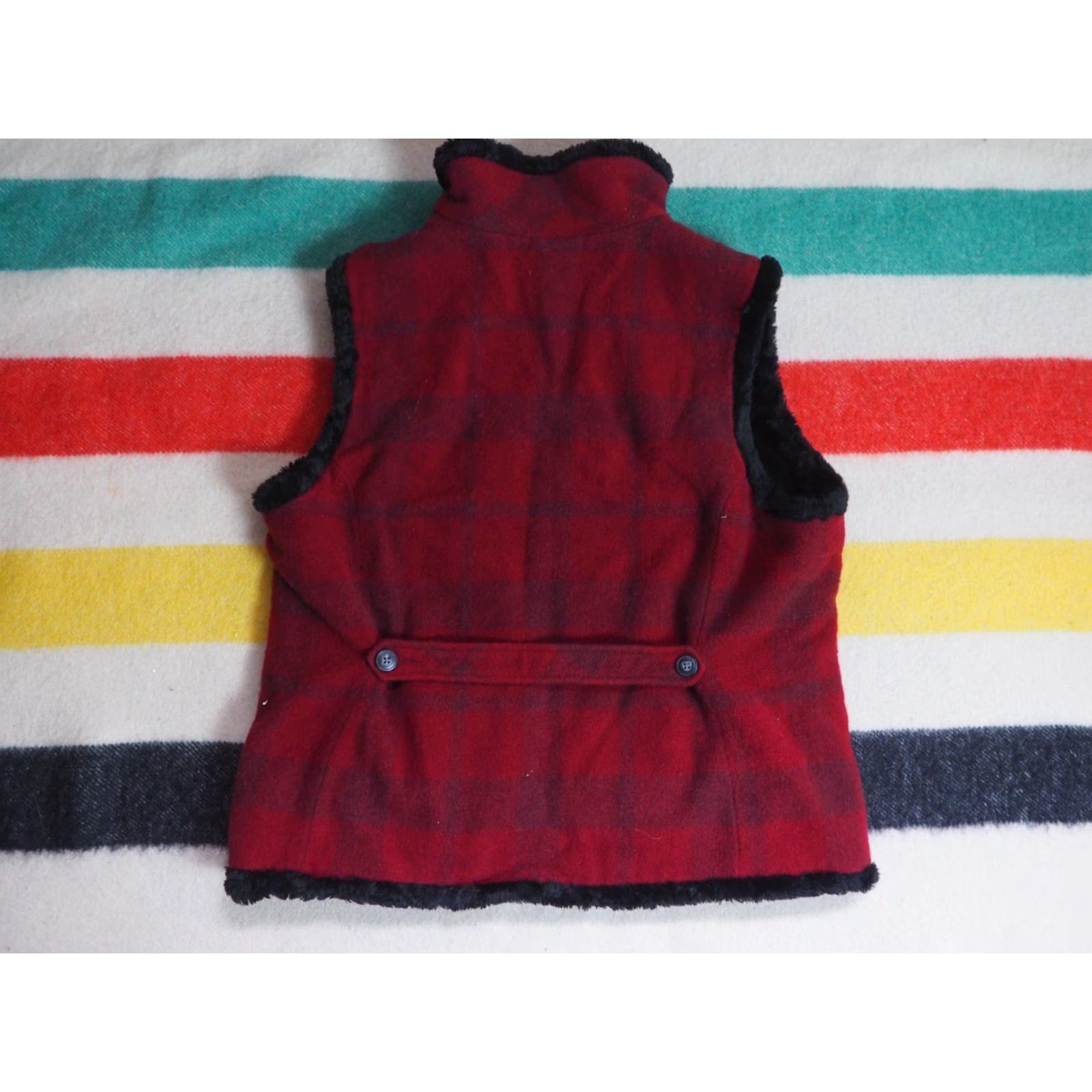Vintage Woolrich Vest Womens L Wool Blend Full Zip Plaid Shearling Lined Wool Red-Black External Zip Vest Womens L Size L / US 10 / IT 46 - 2 Thumbnail