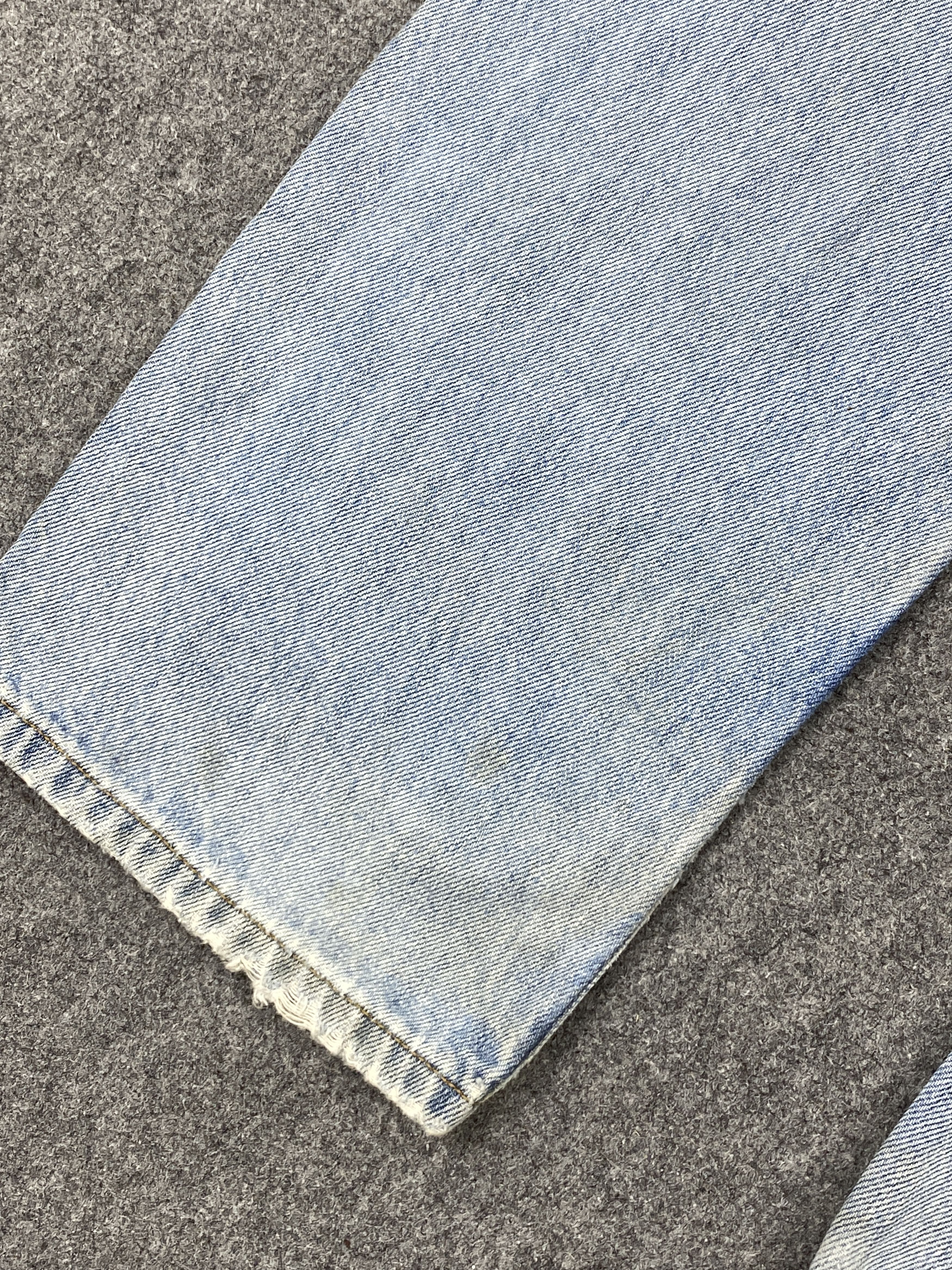 Levi's Vintage Levis 505 Light Washed Jeans DP2829 Size US 30 / EU 46 - 21 Thumbnail