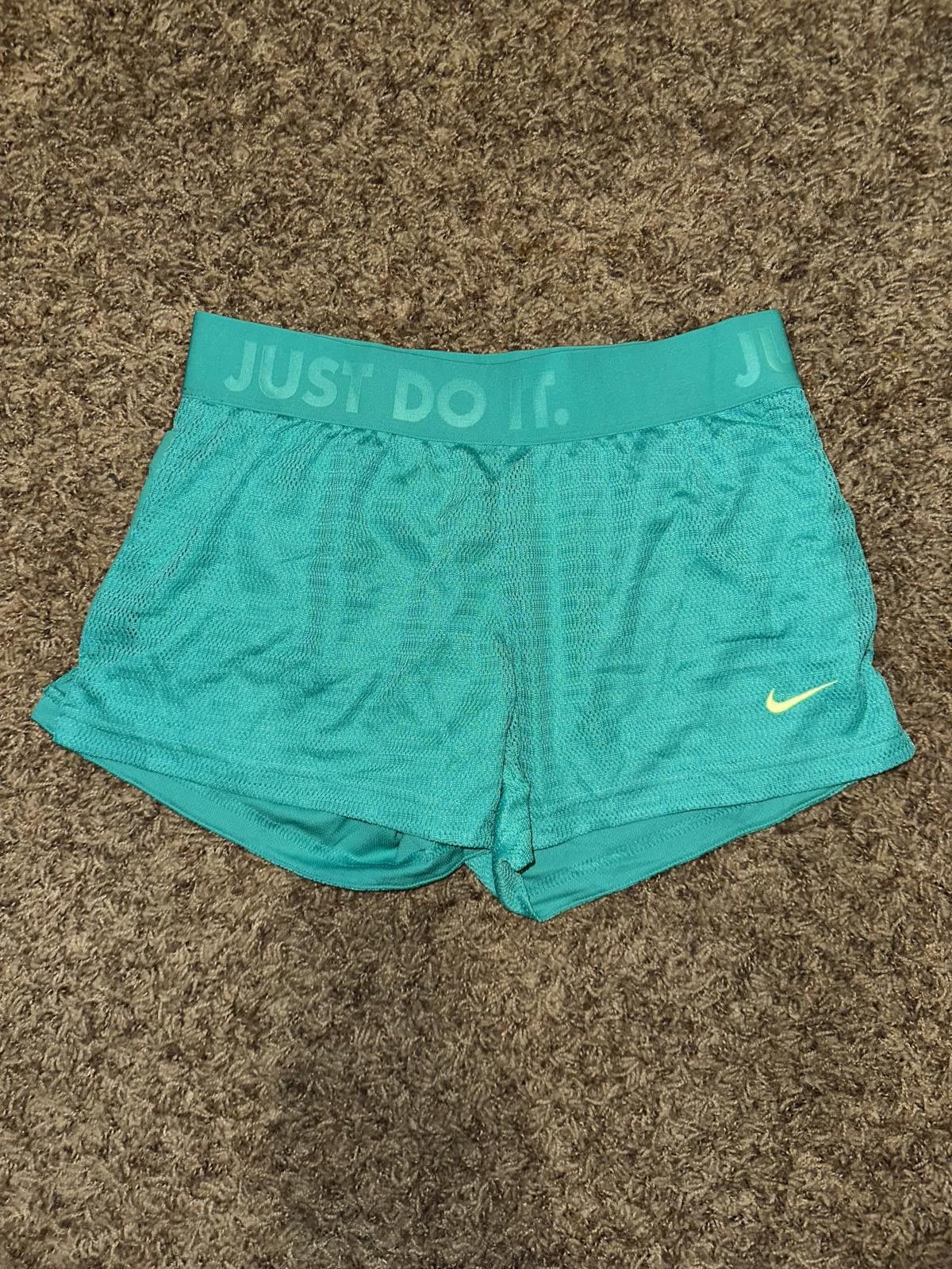 Nike Nike Shorts Running Just Do It Training Purple Mesh Shorts Size 26" / US 2 / IT 38 - 1 Thumbnail