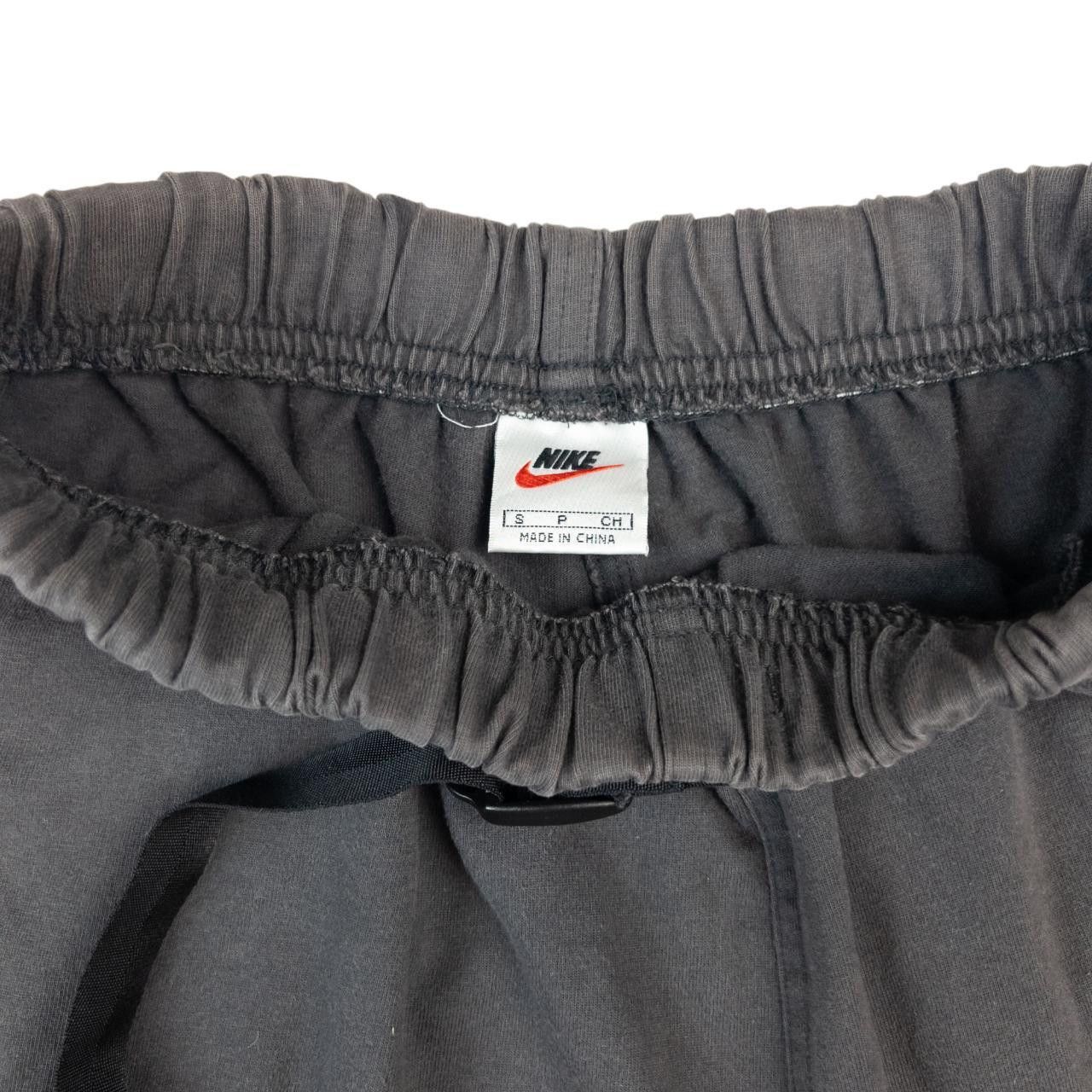 Nike Vintage Nike Hex Shorts Size S Size US 28 / EU 44 - 3 Thumbnail