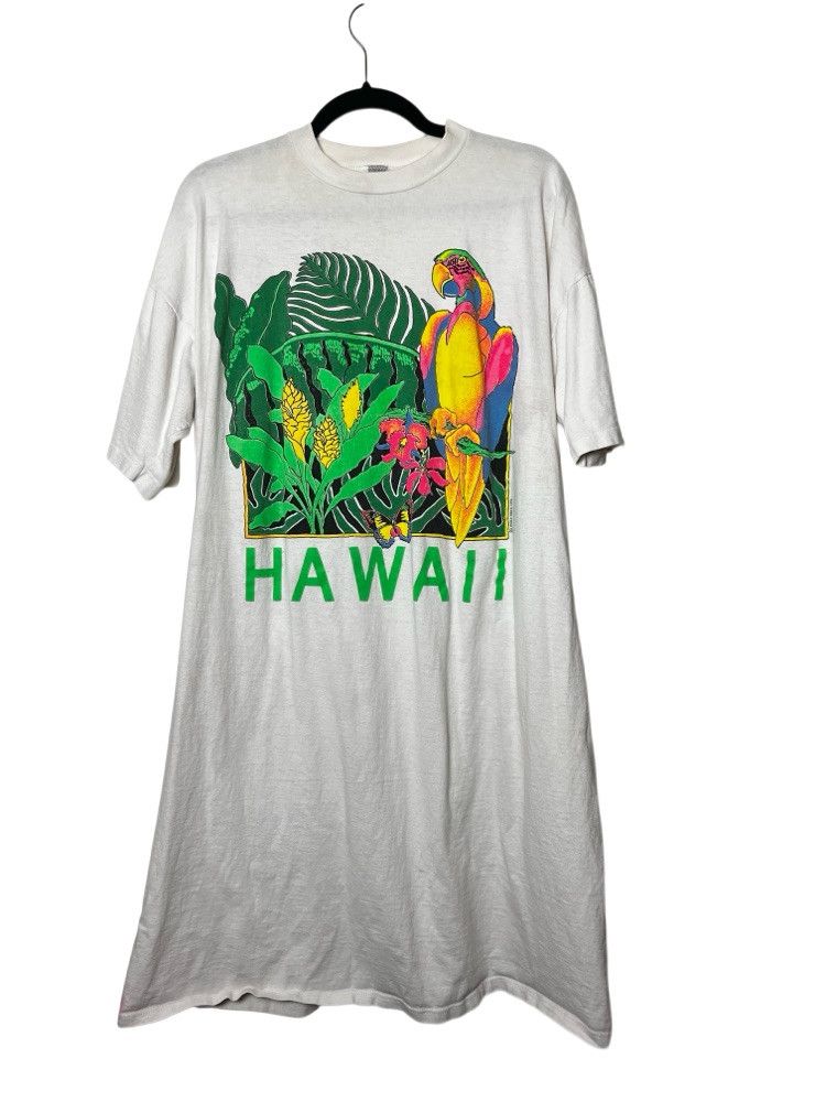 Vintage Vintage Poly Tee's 1990 "Hawaii" Souvenir X-Long T-Shirt Size ONE SIZE - 1 Thumbnail