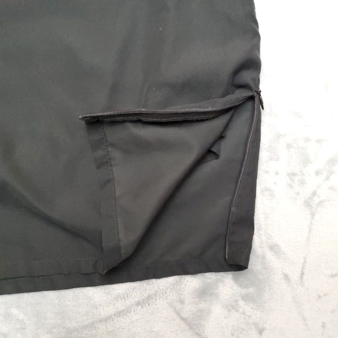 Patagonia VINTAGE Patagonia Skort Womens 6 Black Lined Outdoors Performance Skirt Hike Gorp Size 30" / US 8 / IT 44 - 2 Thumbnail