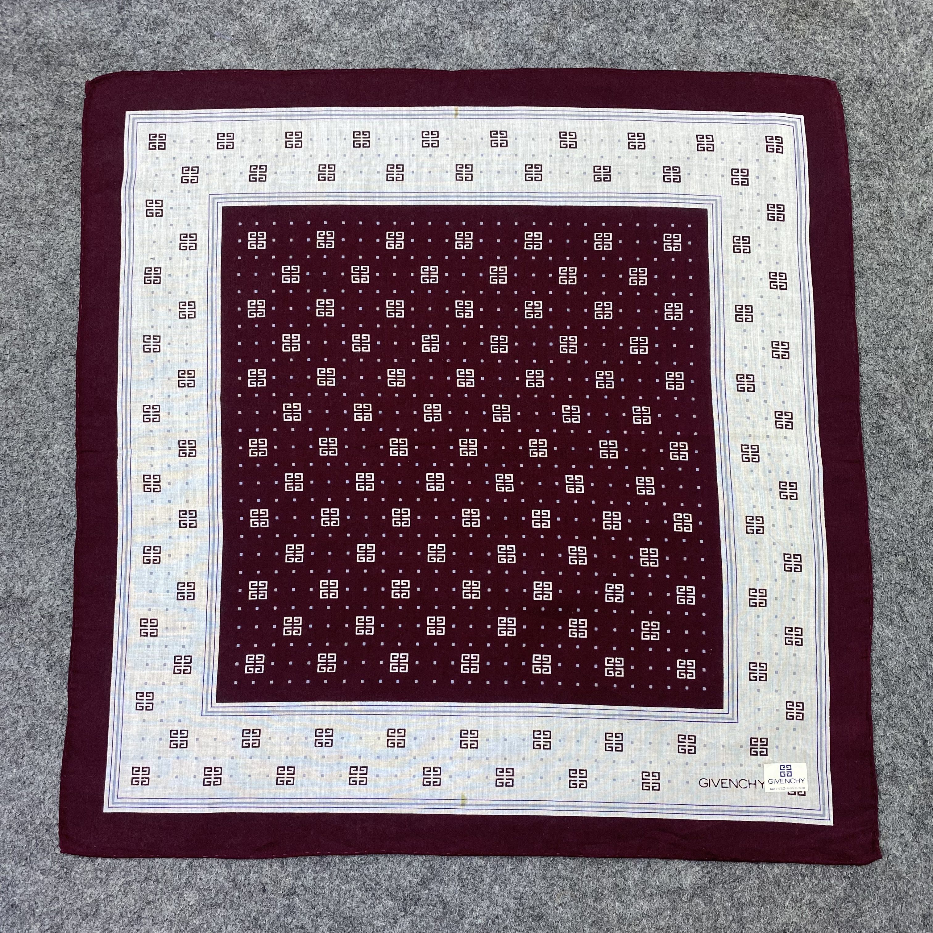 Givenchy Givenchy Handkerchief Neckerchief Bandana-B2071 Size ONE SIZE - 3 Thumbnail