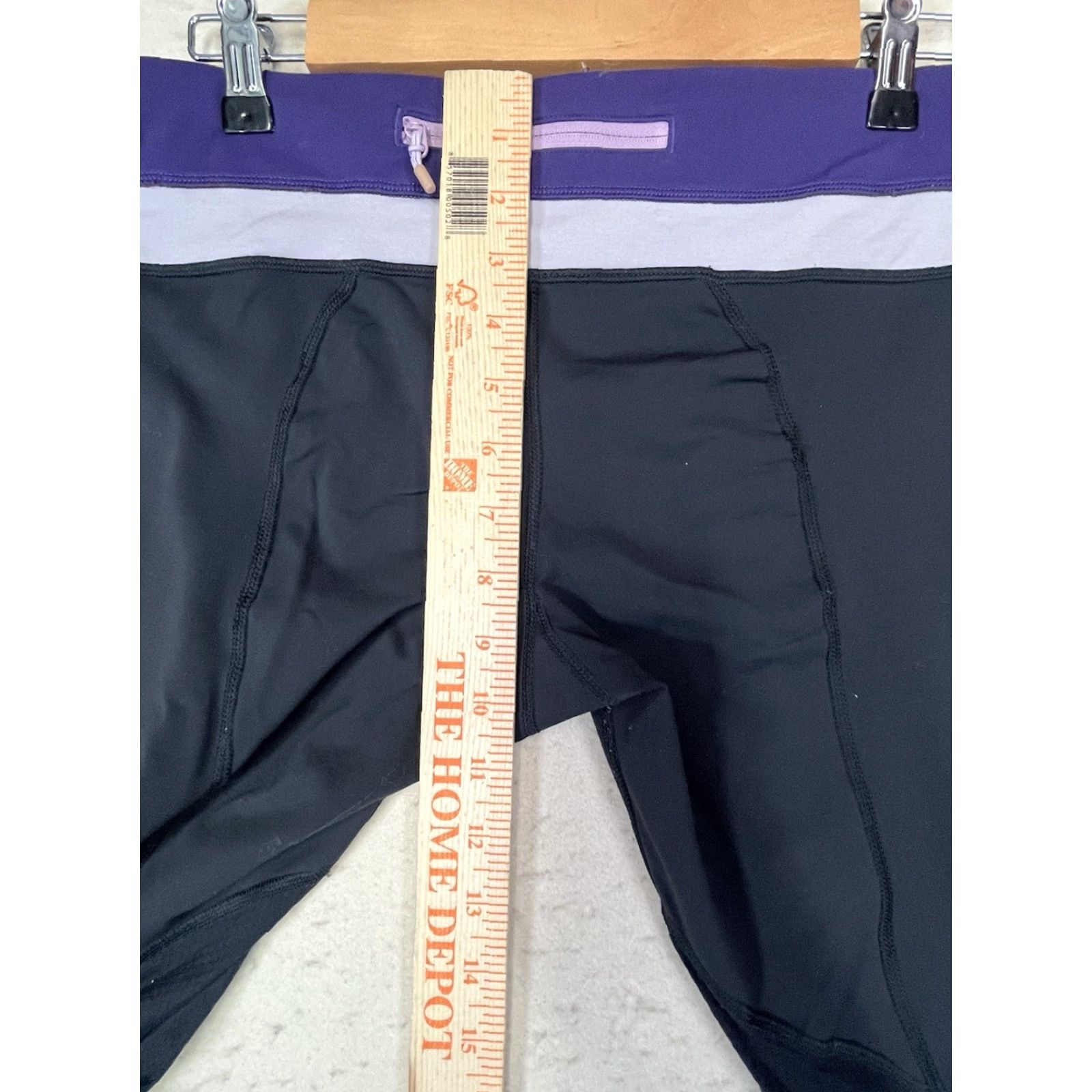 Lululemon Lululemon Black Purple Crop Leggings Size 8 Women's Size 30" / US 8 / IT 44 - 4 Thumbnail