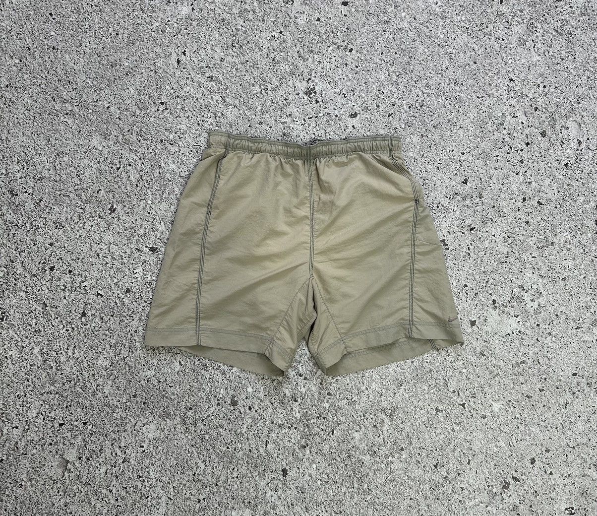 Nike × Vintage Vintage 90s Nike Retro Shorts Y2K Hype Size XL Size US 39 - 3 Thumbnail