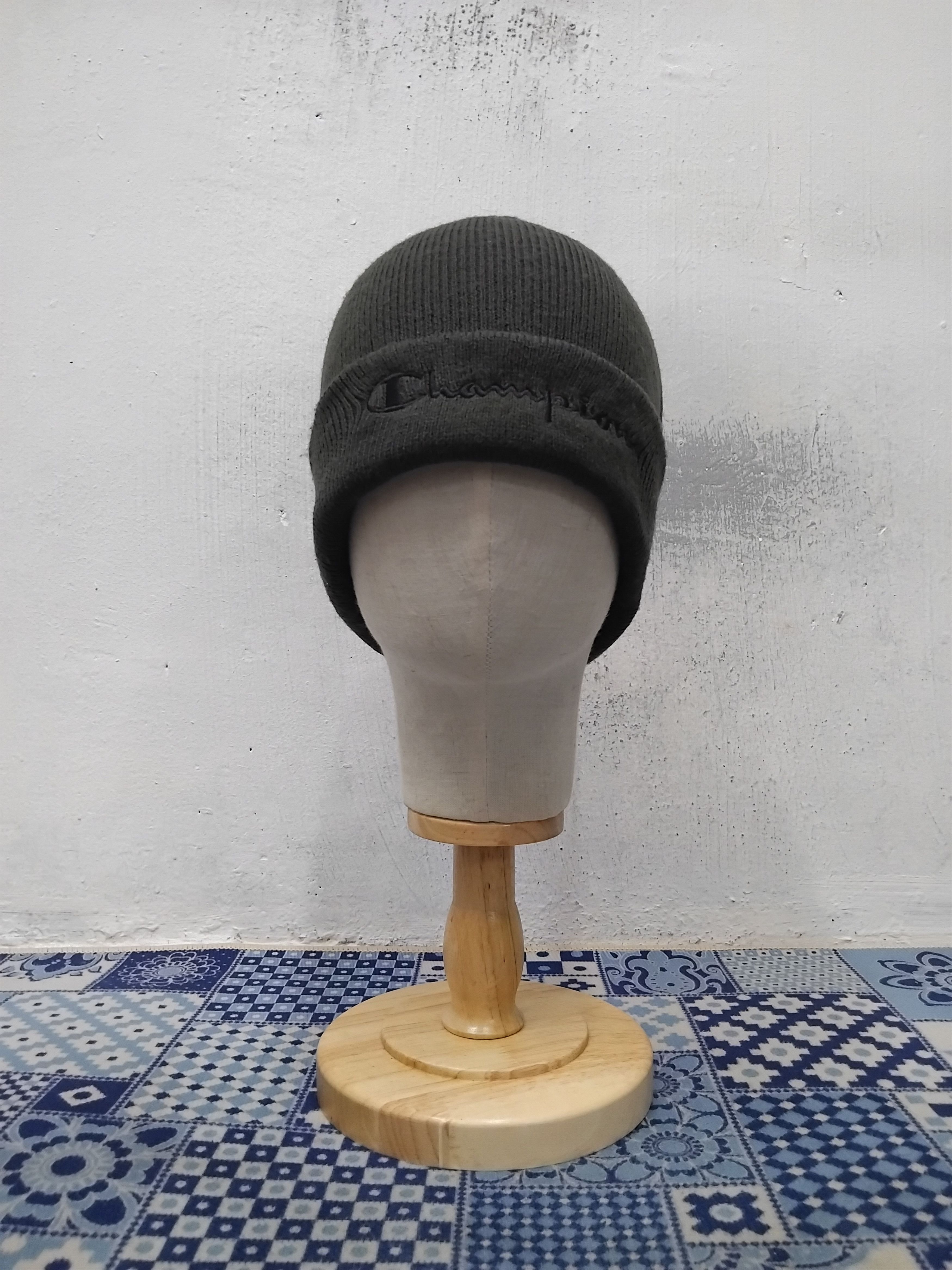 Champion Champion script grey colour beanie Size ONE SIZE - 1 Thumbnail