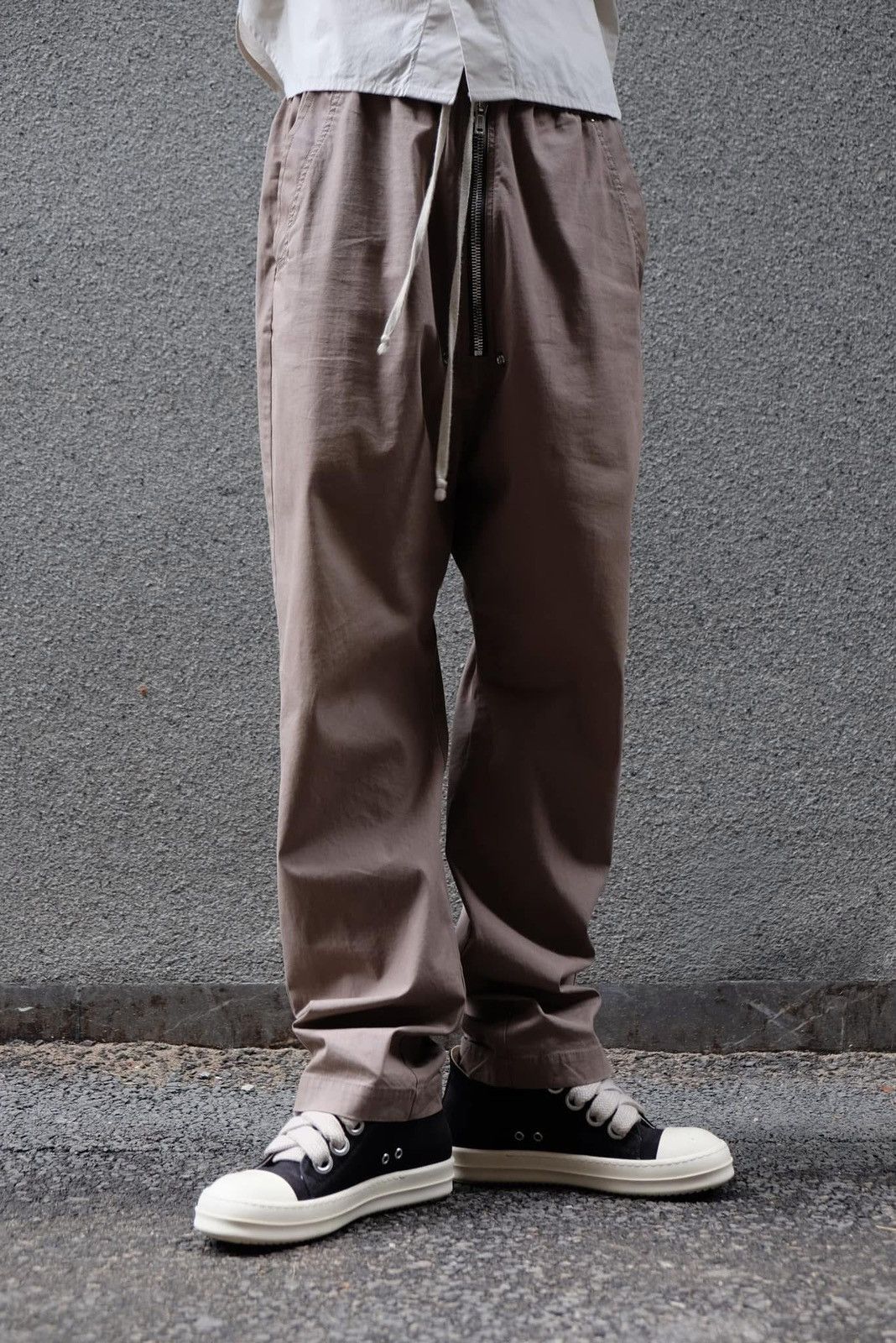 Rick Owens Rick Owens FW21 PHLEGETHON Bella Trousers Size US 31 - 1 Thumbnail
