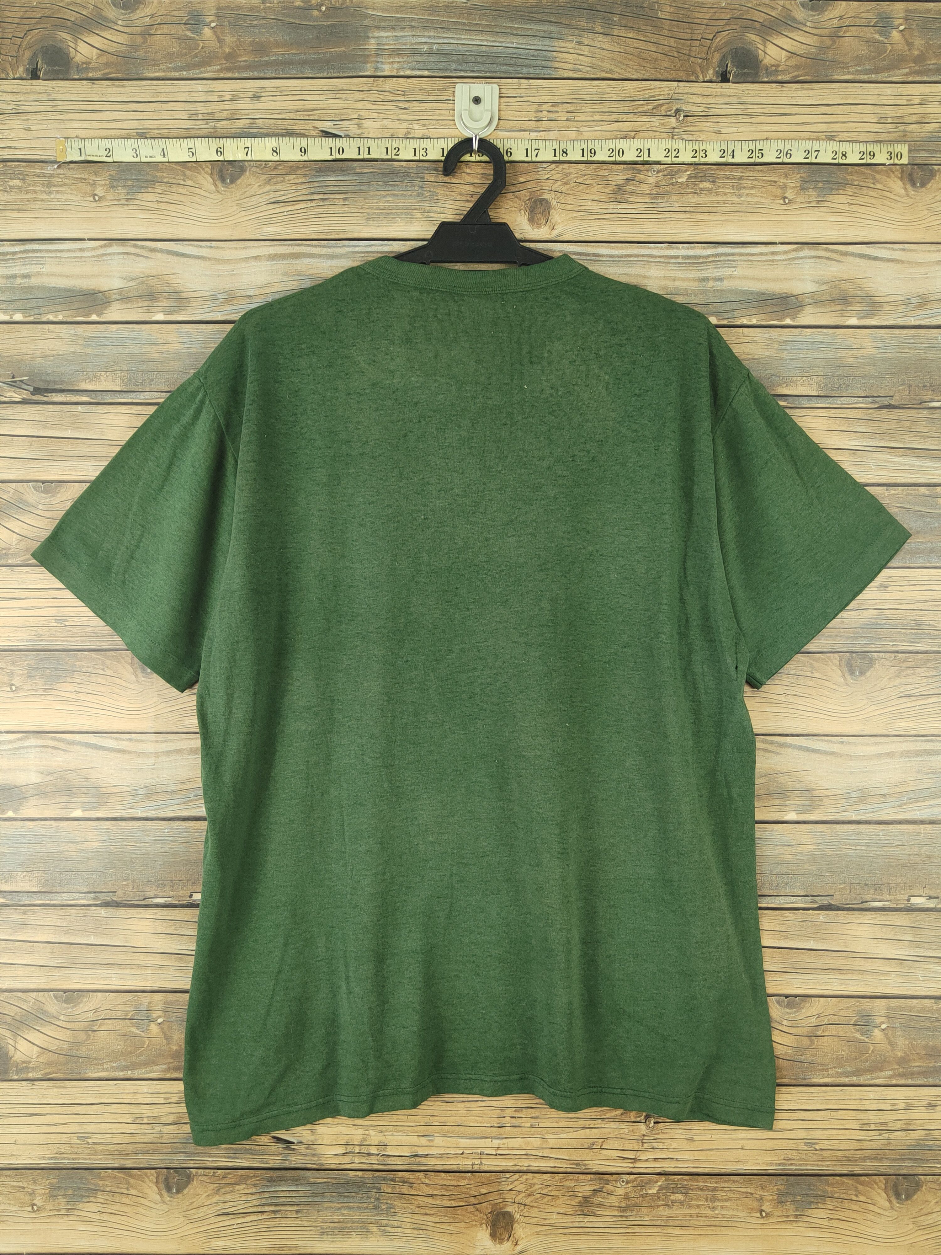 Vintage DL 90' vintage safari Russell Athletic Green T-shirt #1802 Size US L / EU 52-54 / 3 - 9 Thumbnail